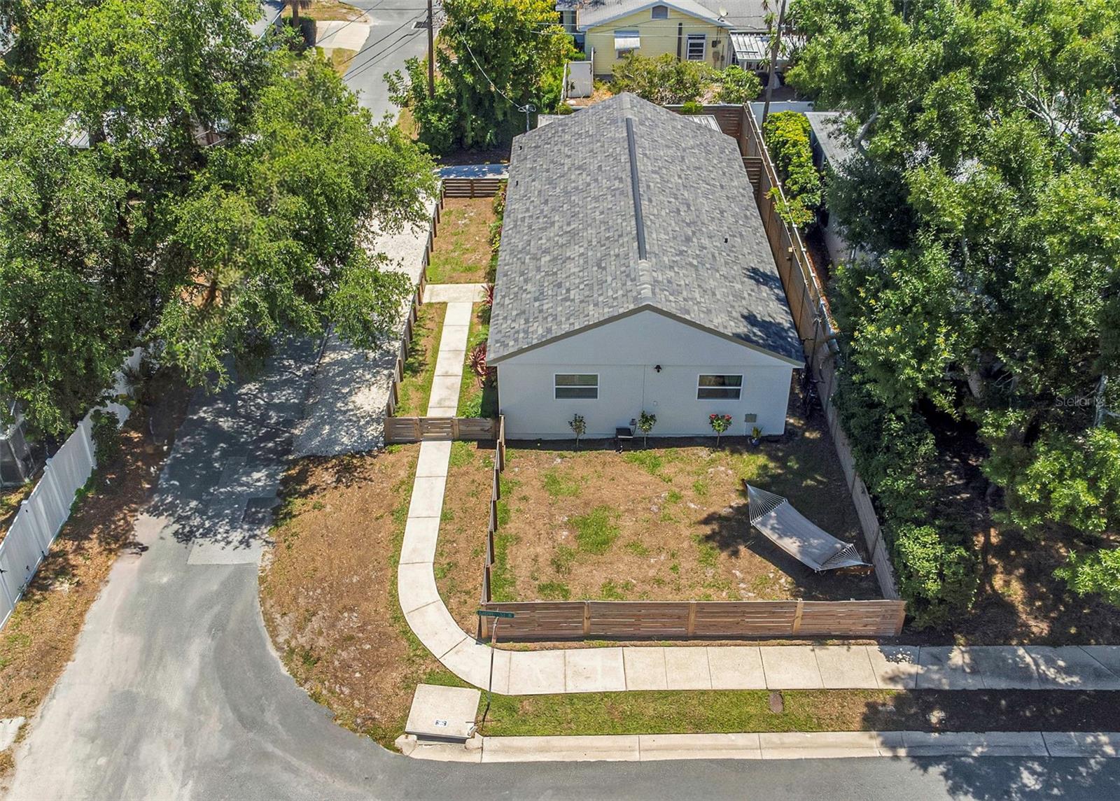 710 31st, St Petersburg, FL 33704
