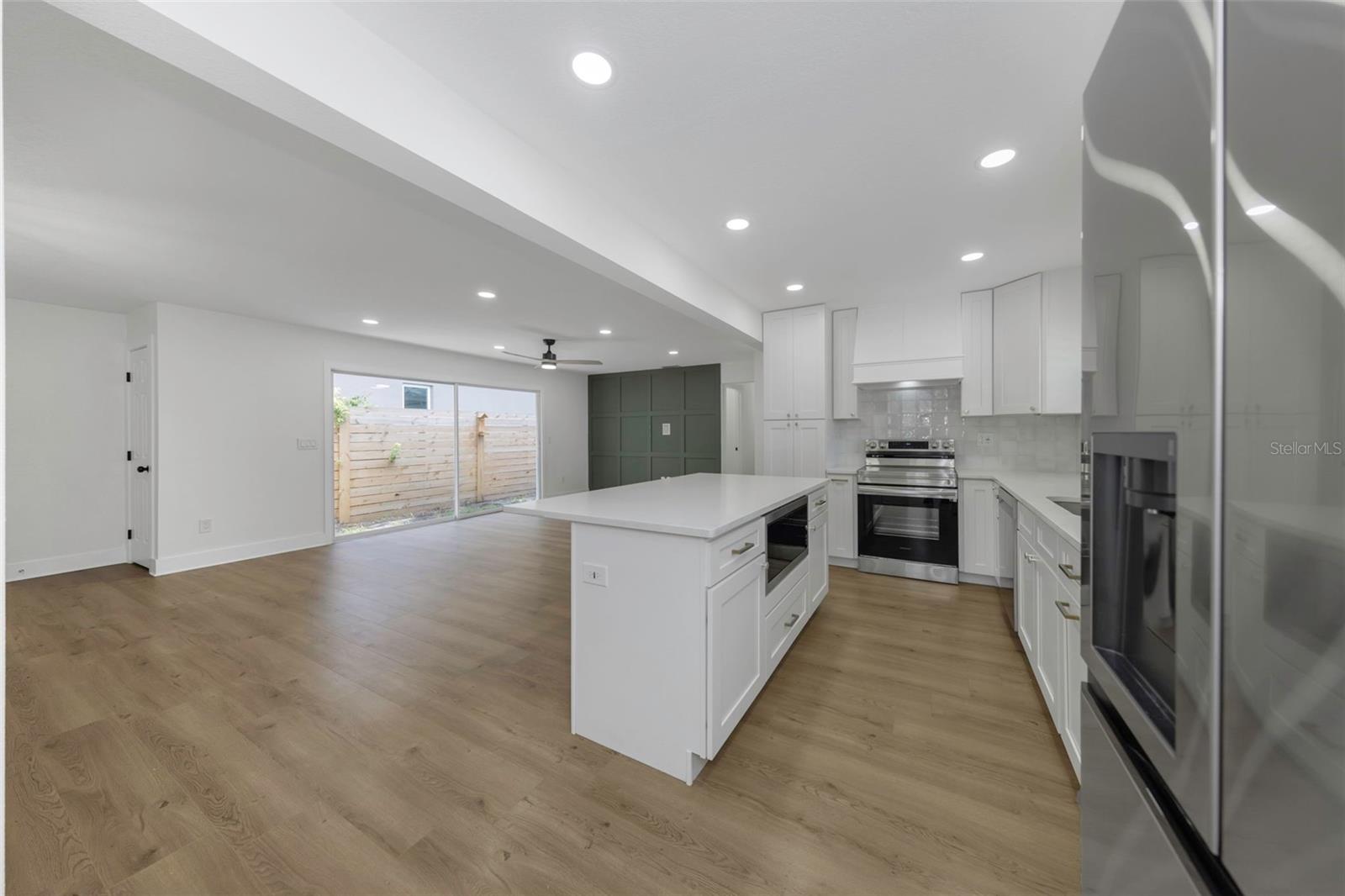710 31st, St Petersburg, FL 33704