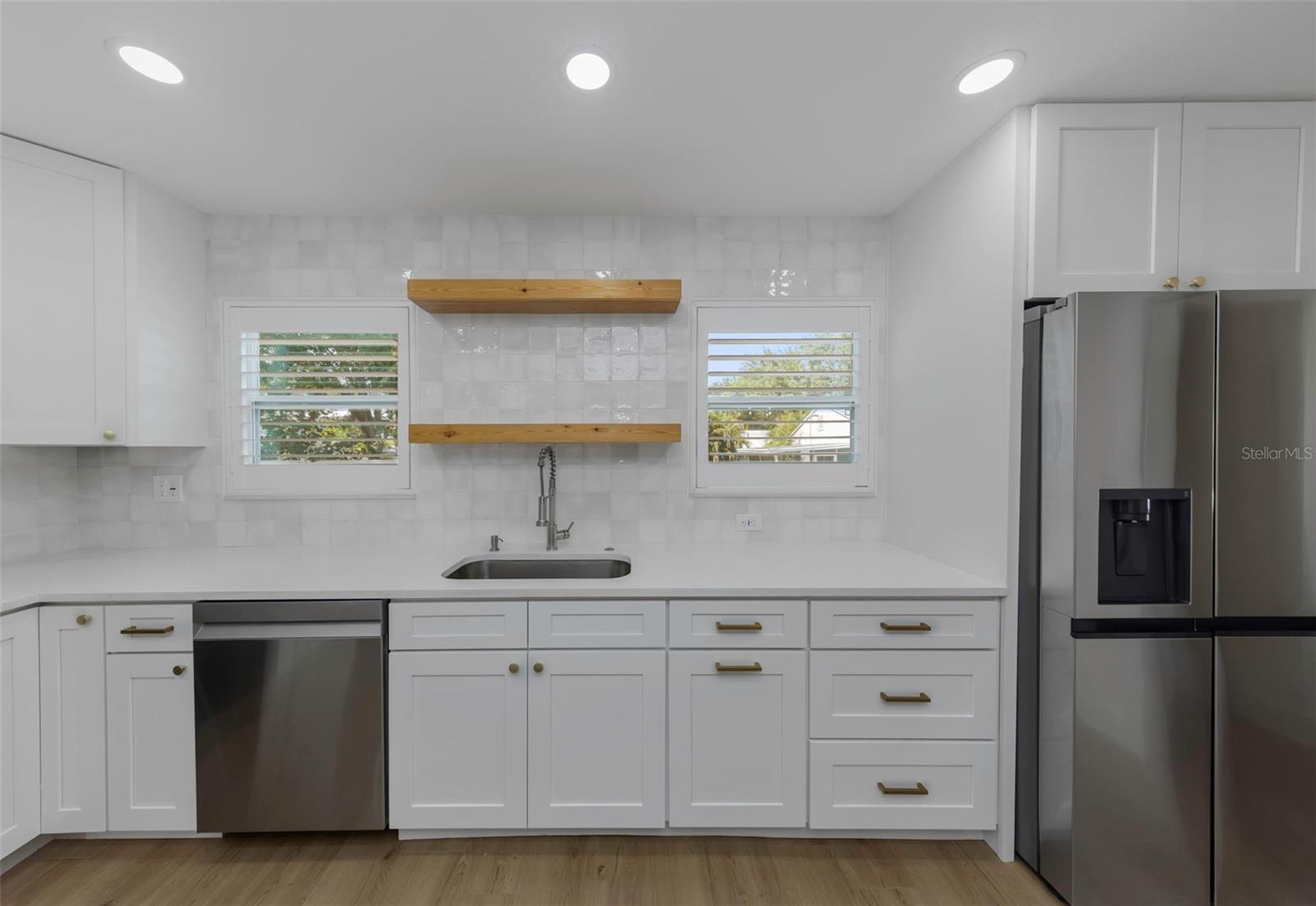 710 31st, St Petersburg, FL 33704