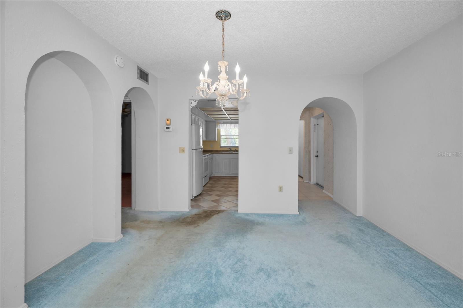 9700 Starkey Unit 228, Seminole, FL 33777