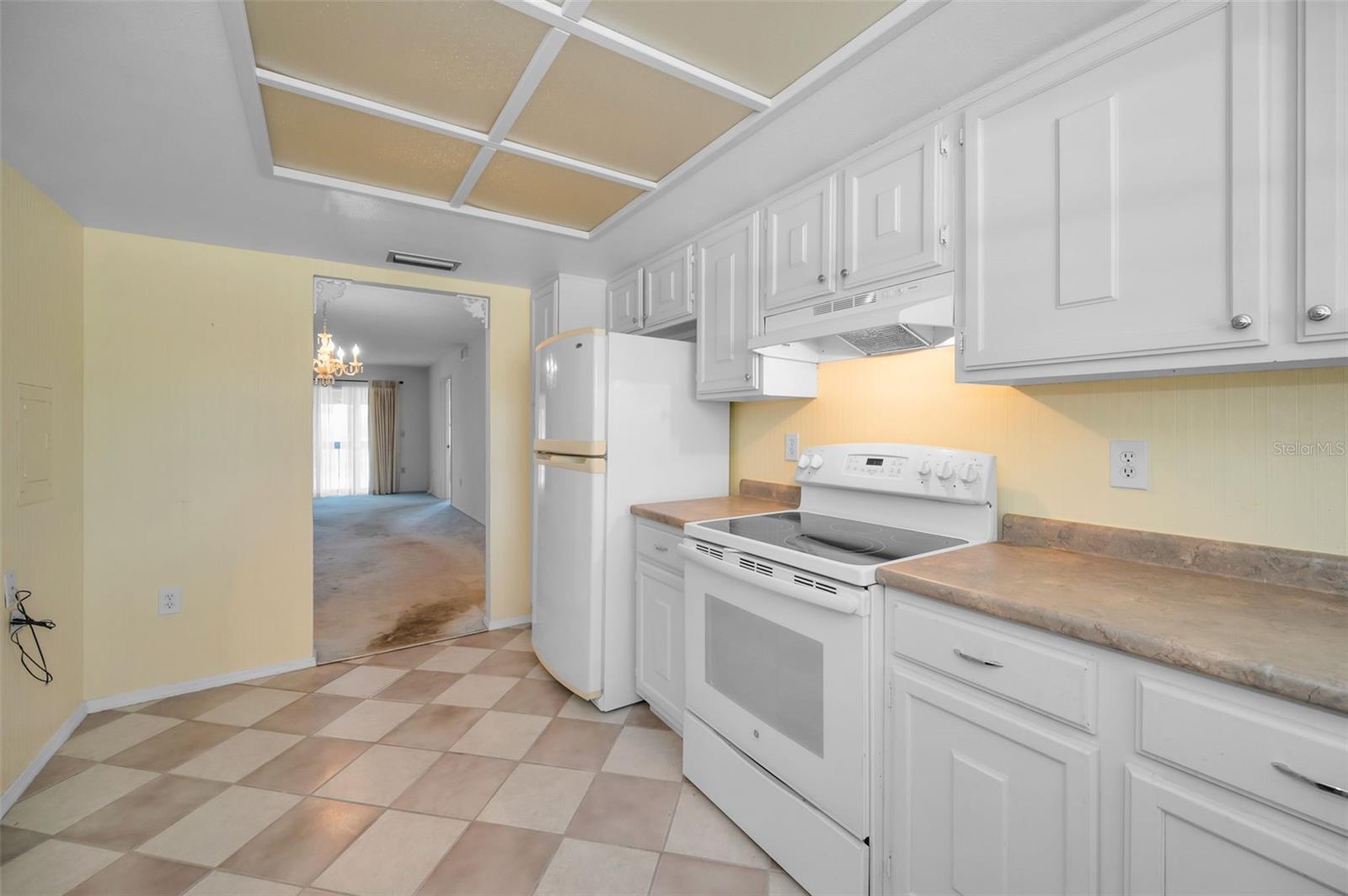 9700 Starkey Unit 228, Seminole, FL 33777