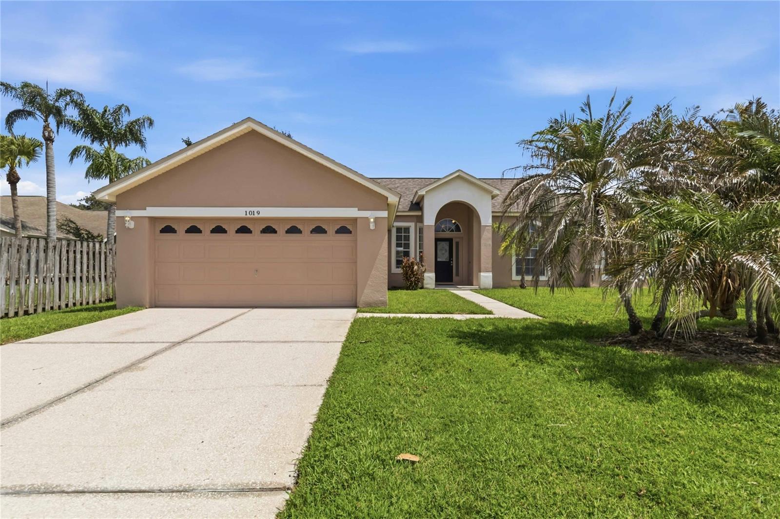 1019 Chamberlin, St Cloud, FL 34772