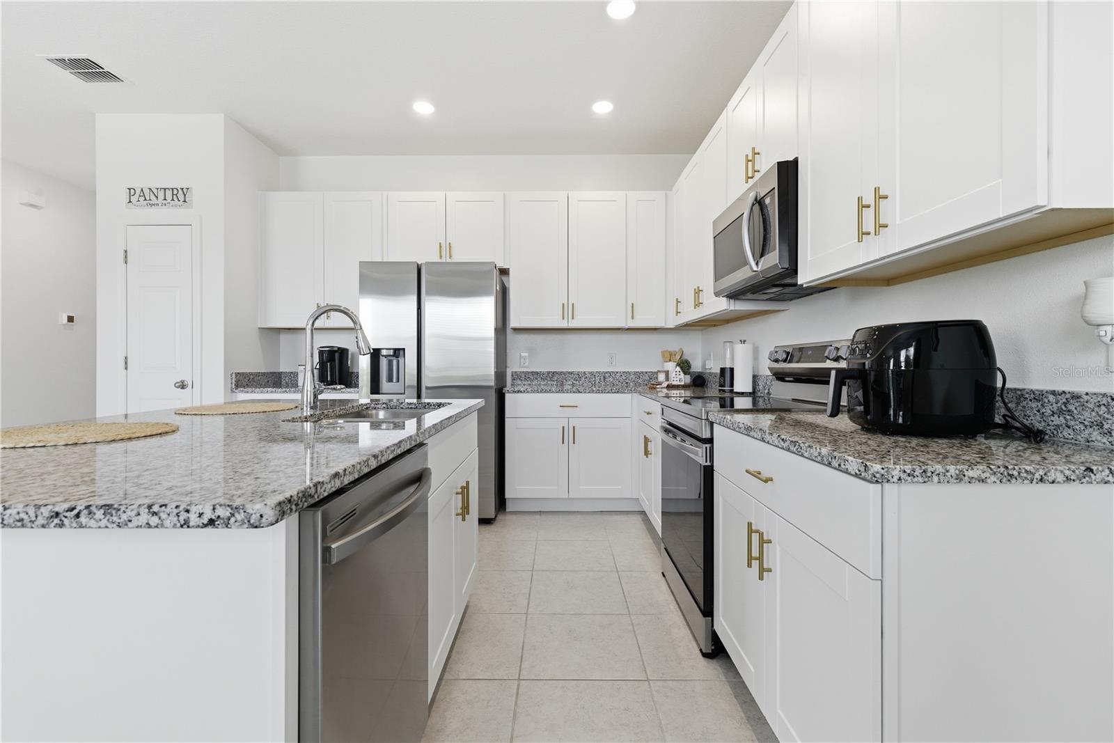 740 Richmond Estate, Haines City, FL 33844