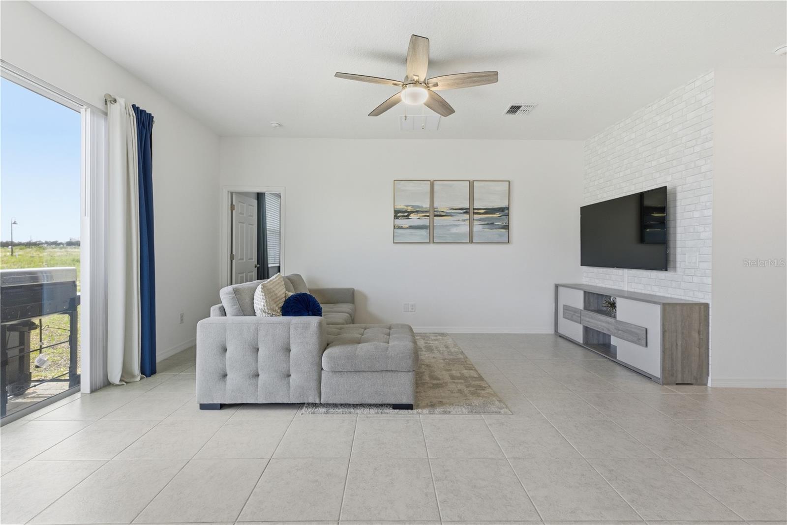 740 Richmond Estate, Haines City, FL 33844