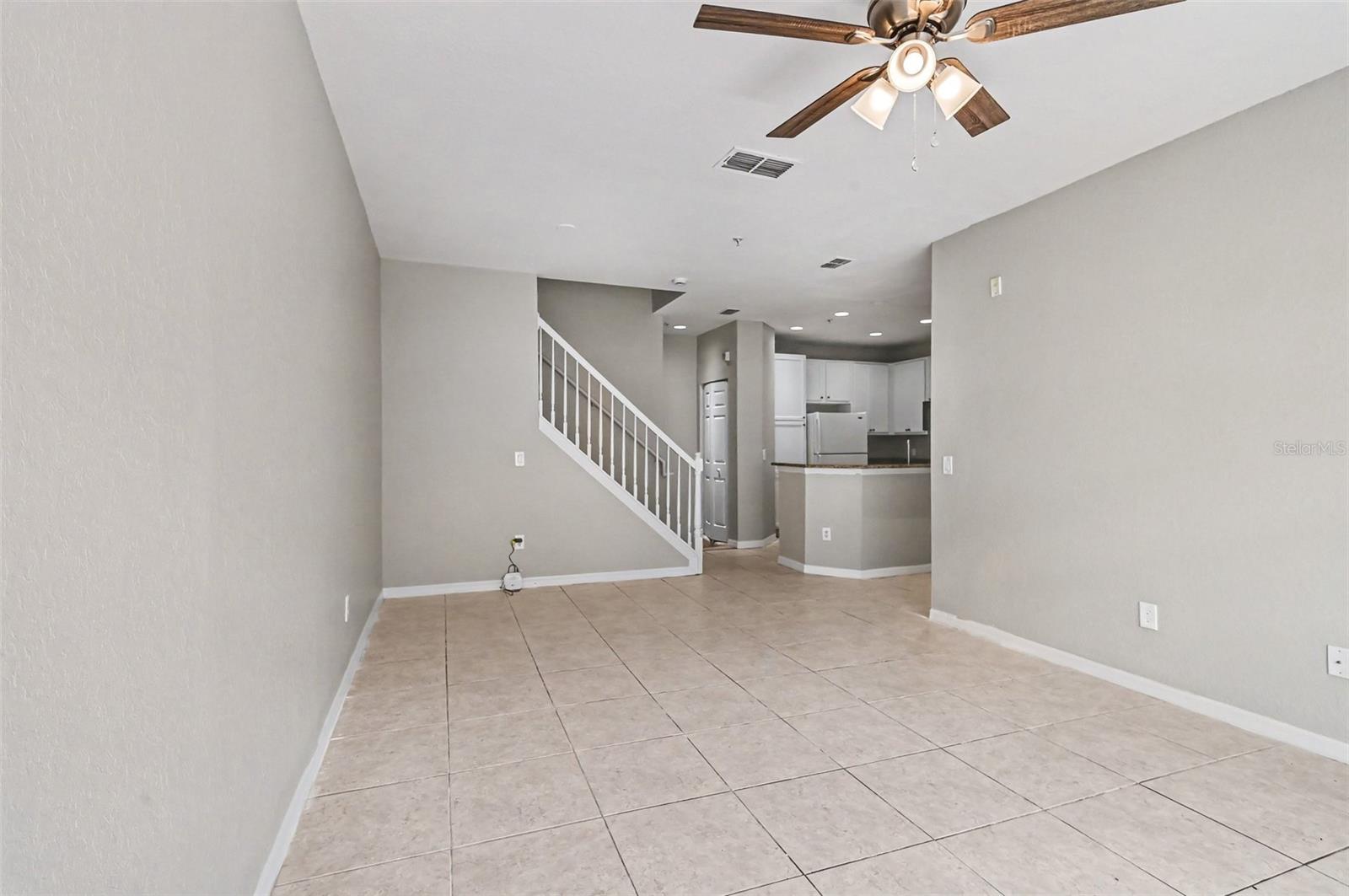 2460 Grand Central Unit 9, Orlando, FL 32839