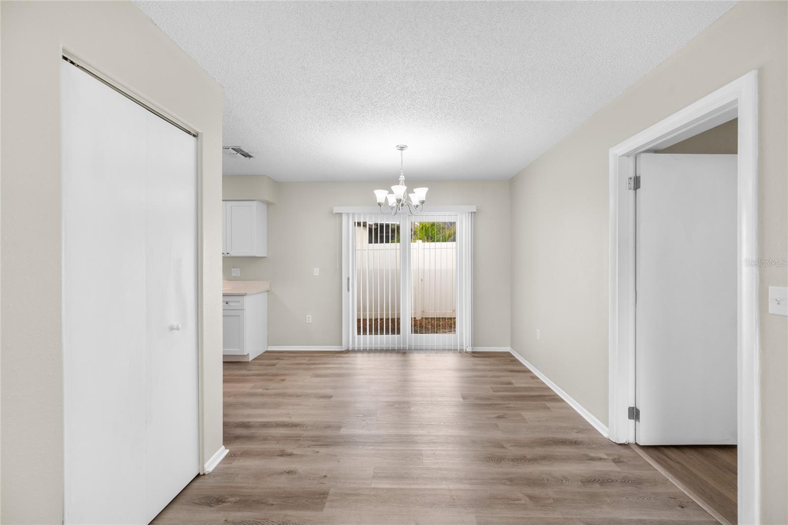 1221 Court, Tarpon Springs, FL 34689
