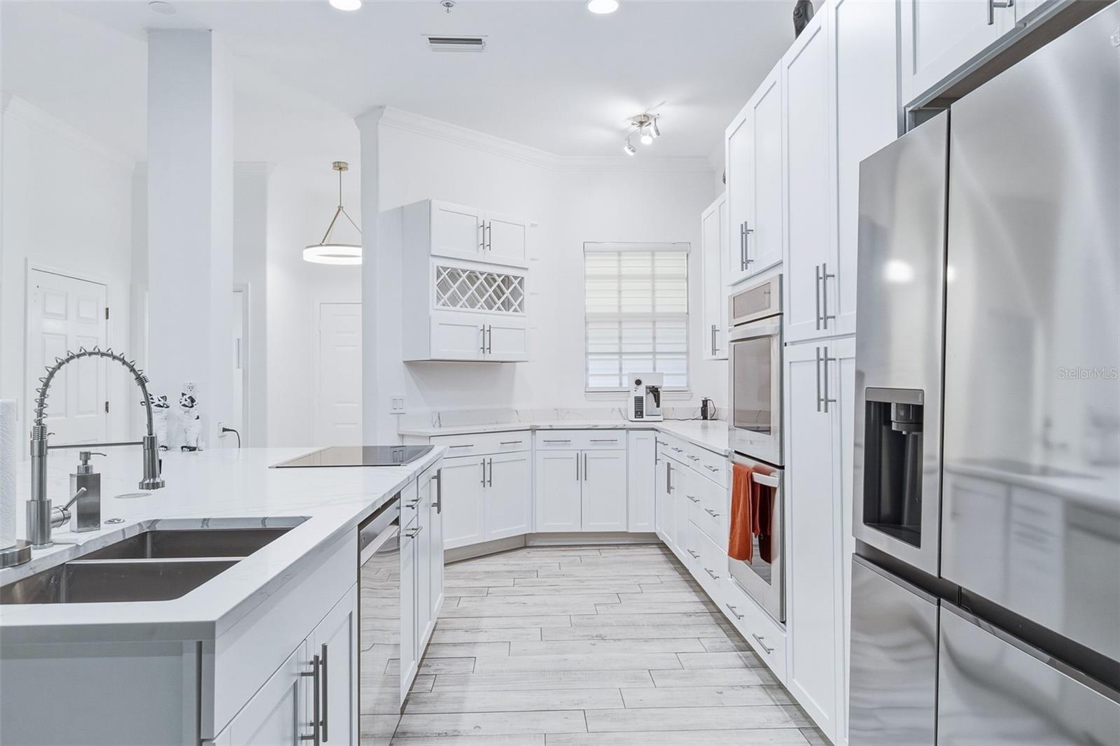 3663 Square West Unit 12, Sarasota, FL 34238
