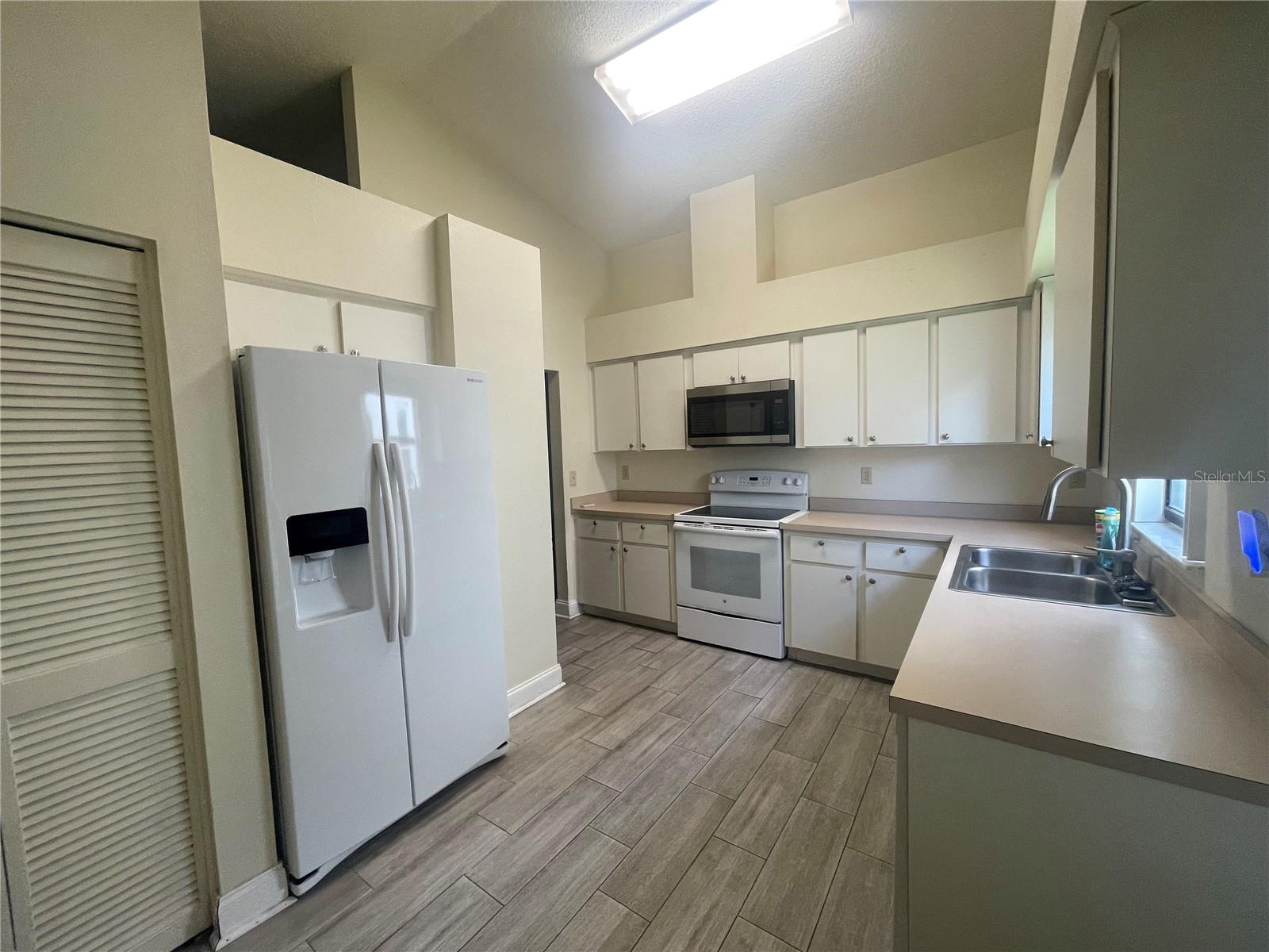 13104 Barth Unit 13104, Riverview, FL 33579