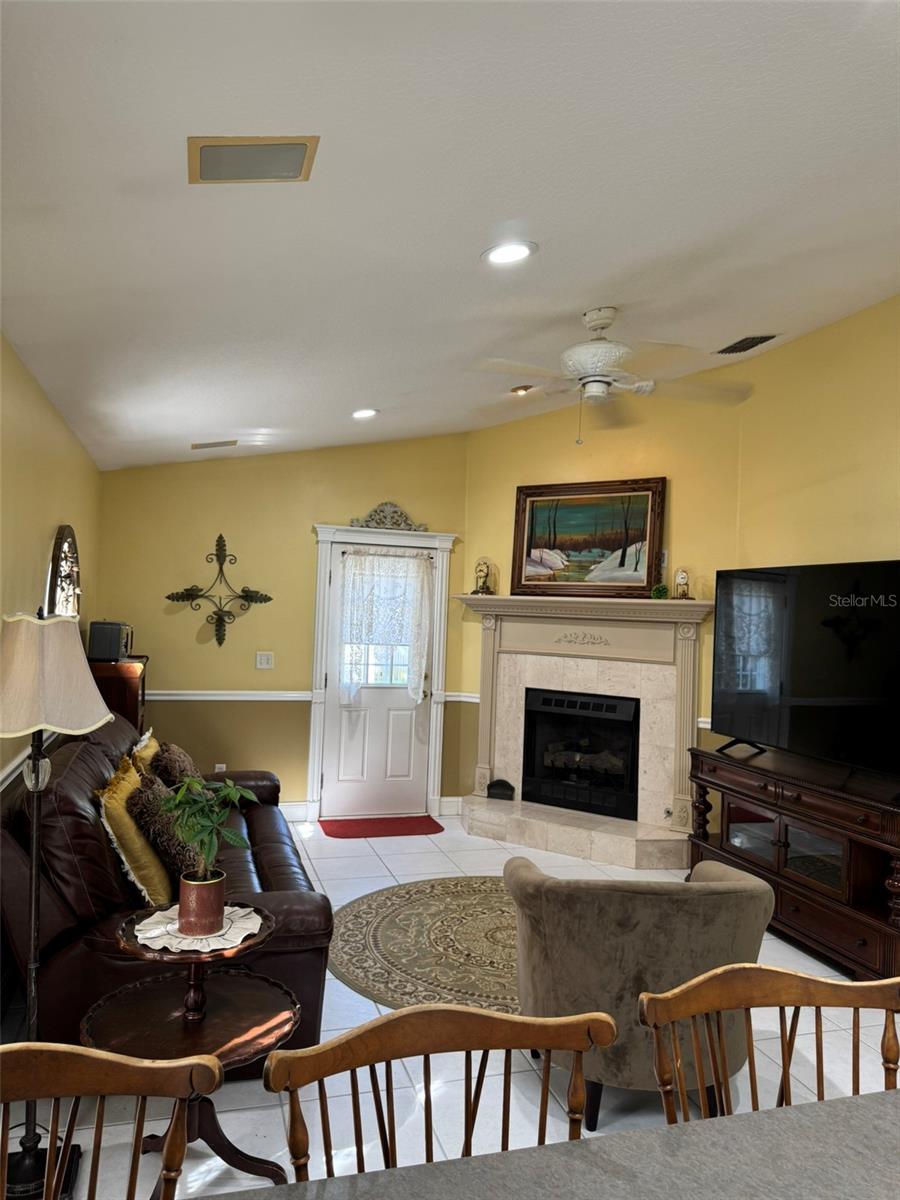 9814 Oslin, Tampa, FL 33615