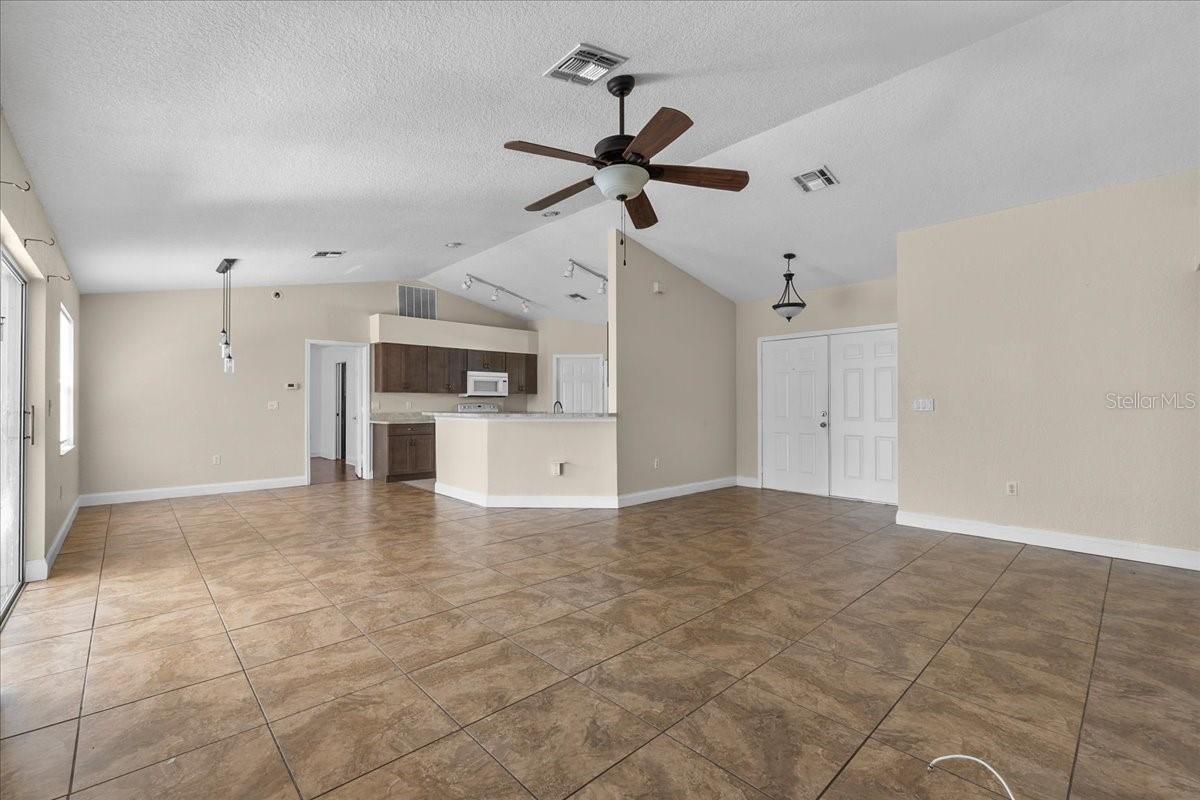 307 Sterling, Winter Haven, FL 33884
