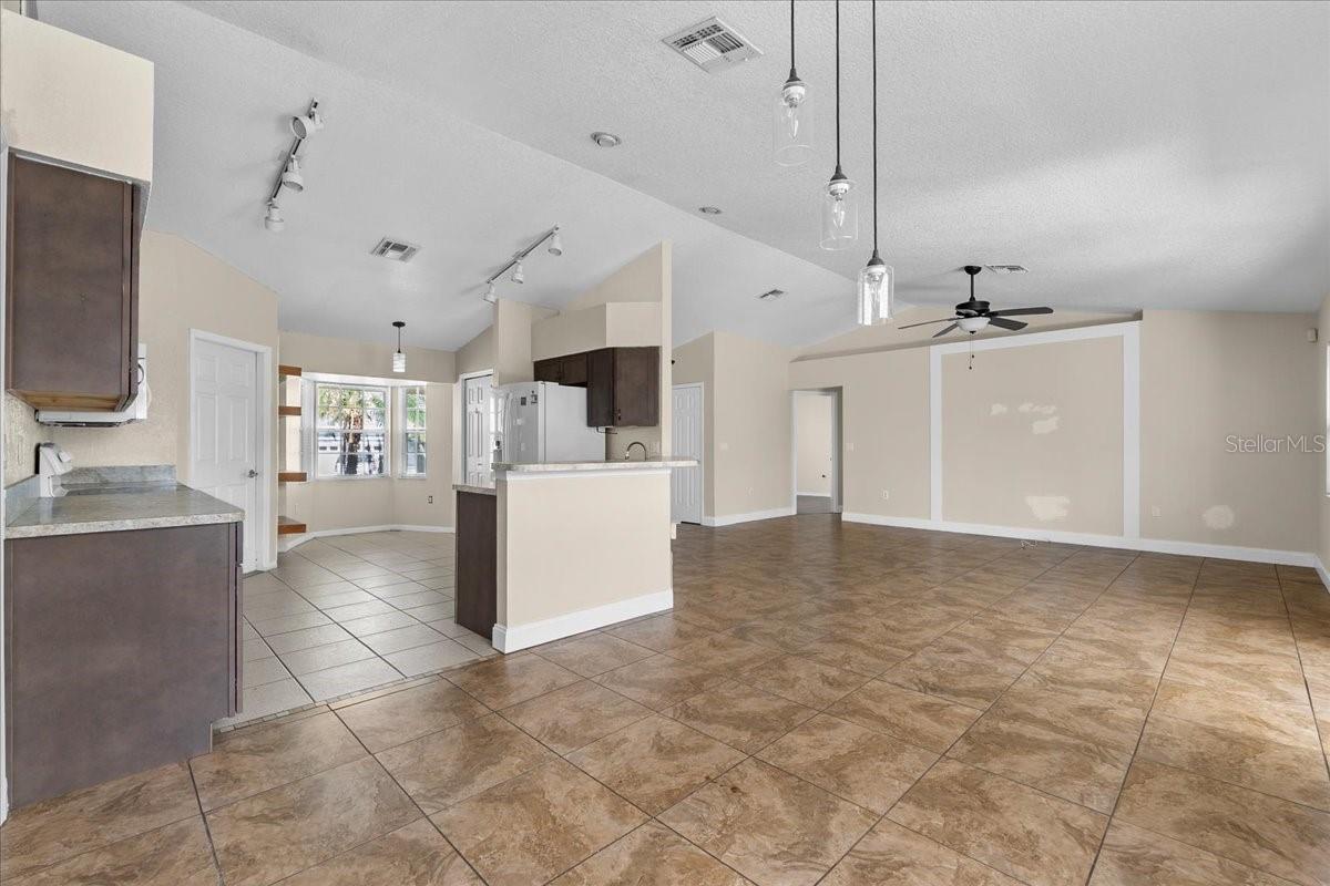 307 Sterling, Winter Haven, FL 33884