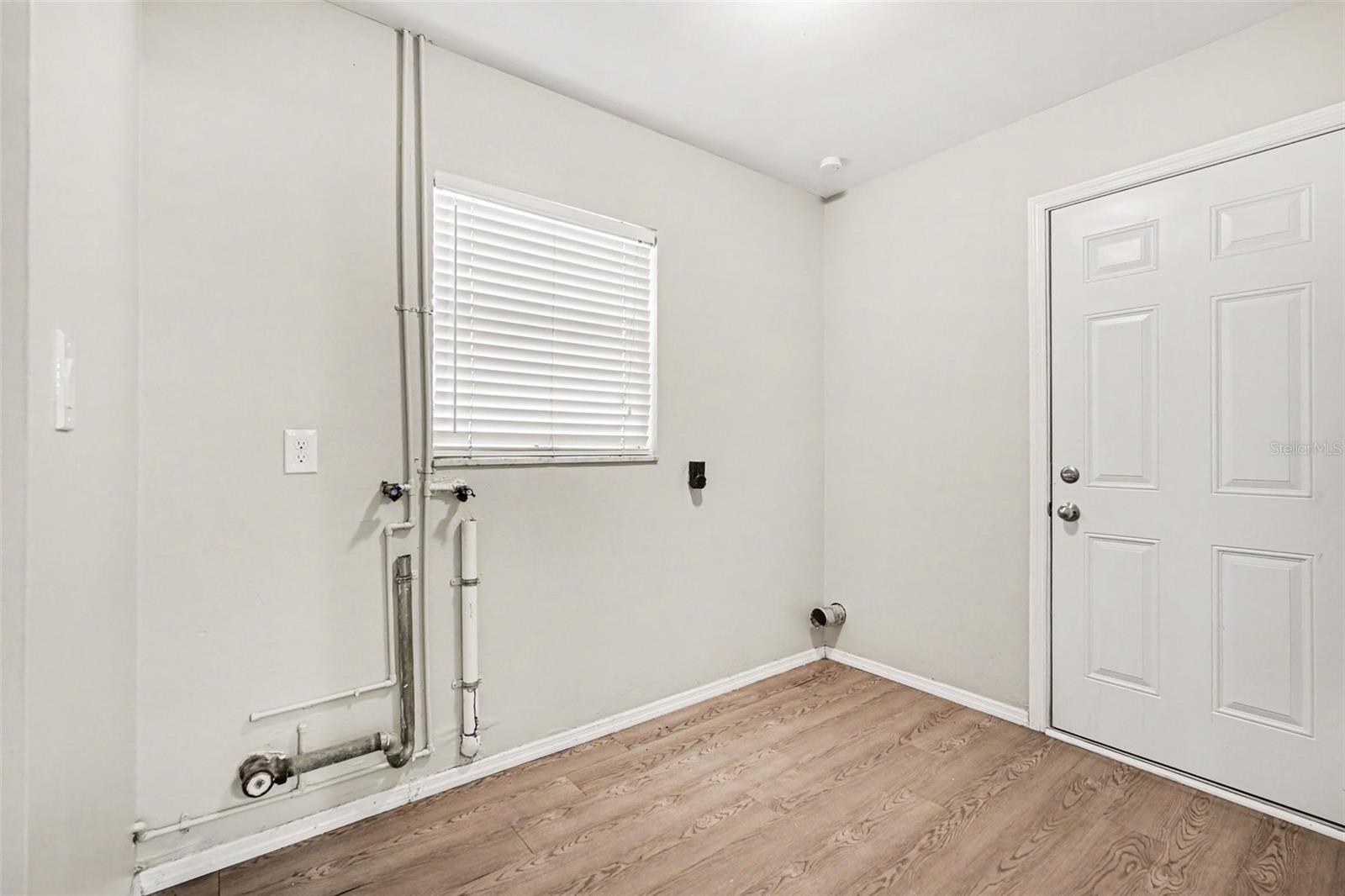 714 Coulter, Brandon, FL 33511