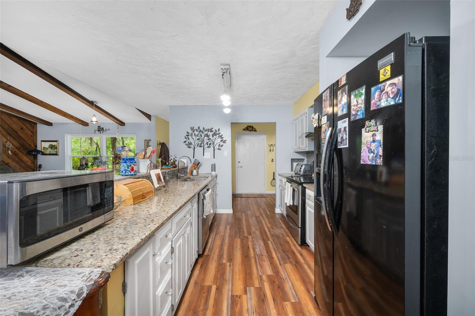 16422 10th, Gainesville, FL 32609