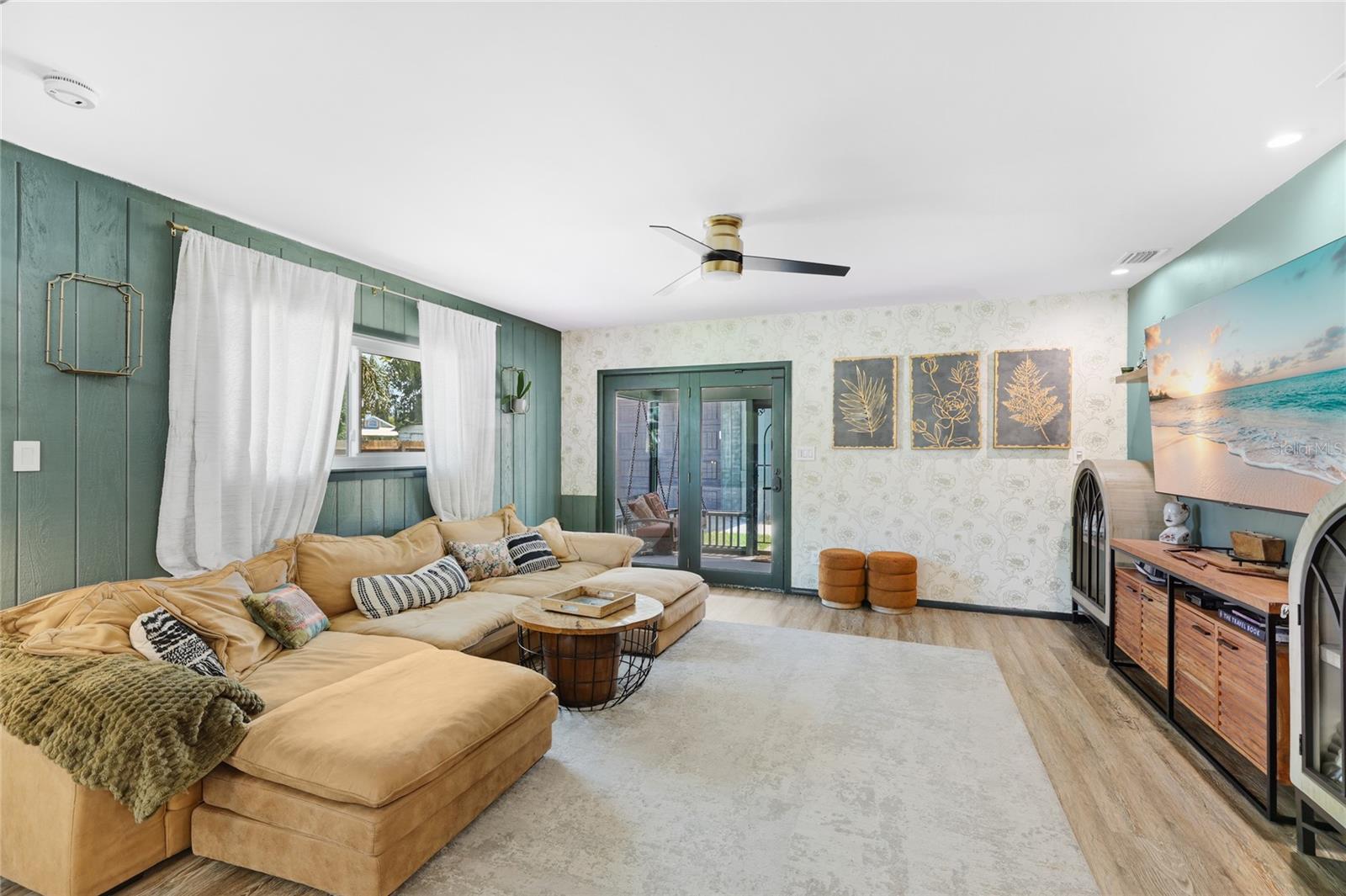 405 Bay Point, Nokomis, FL 34275
