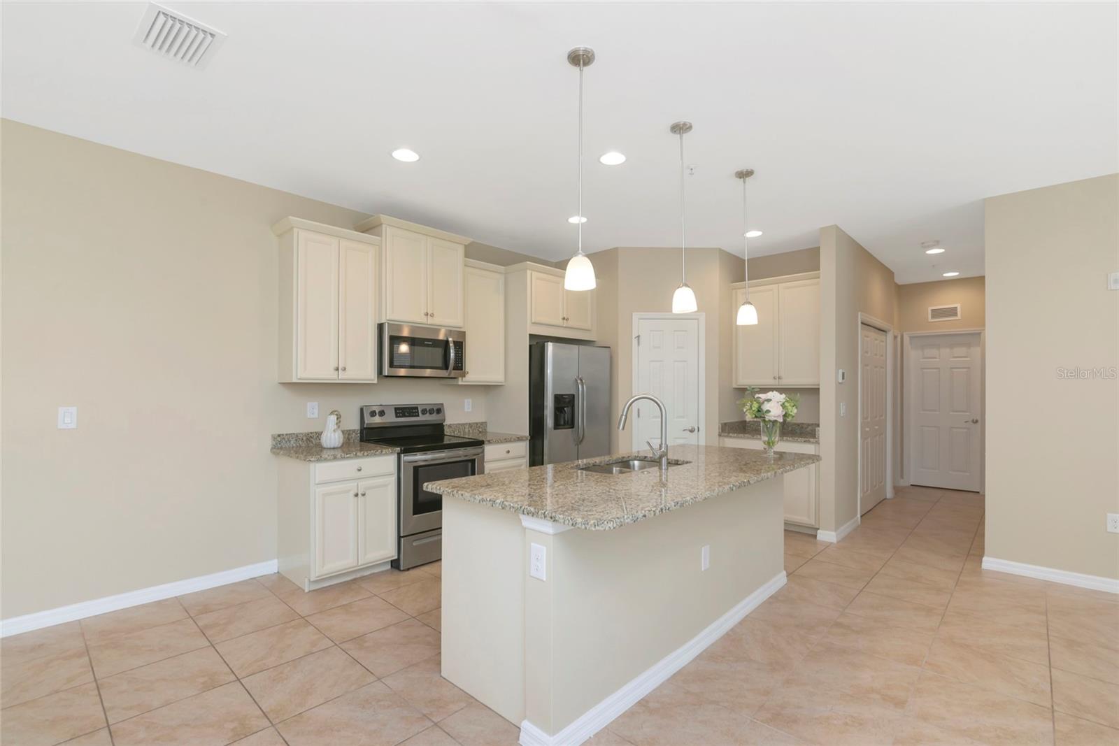 4296 Expedition Unit 104, Osprey, FL 34229