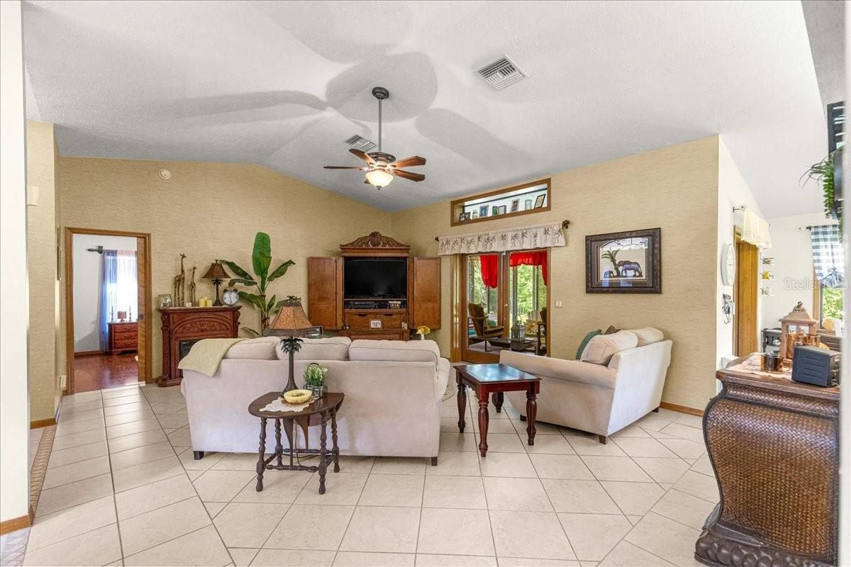 2964 Cygnet, Inverness, FL 34450