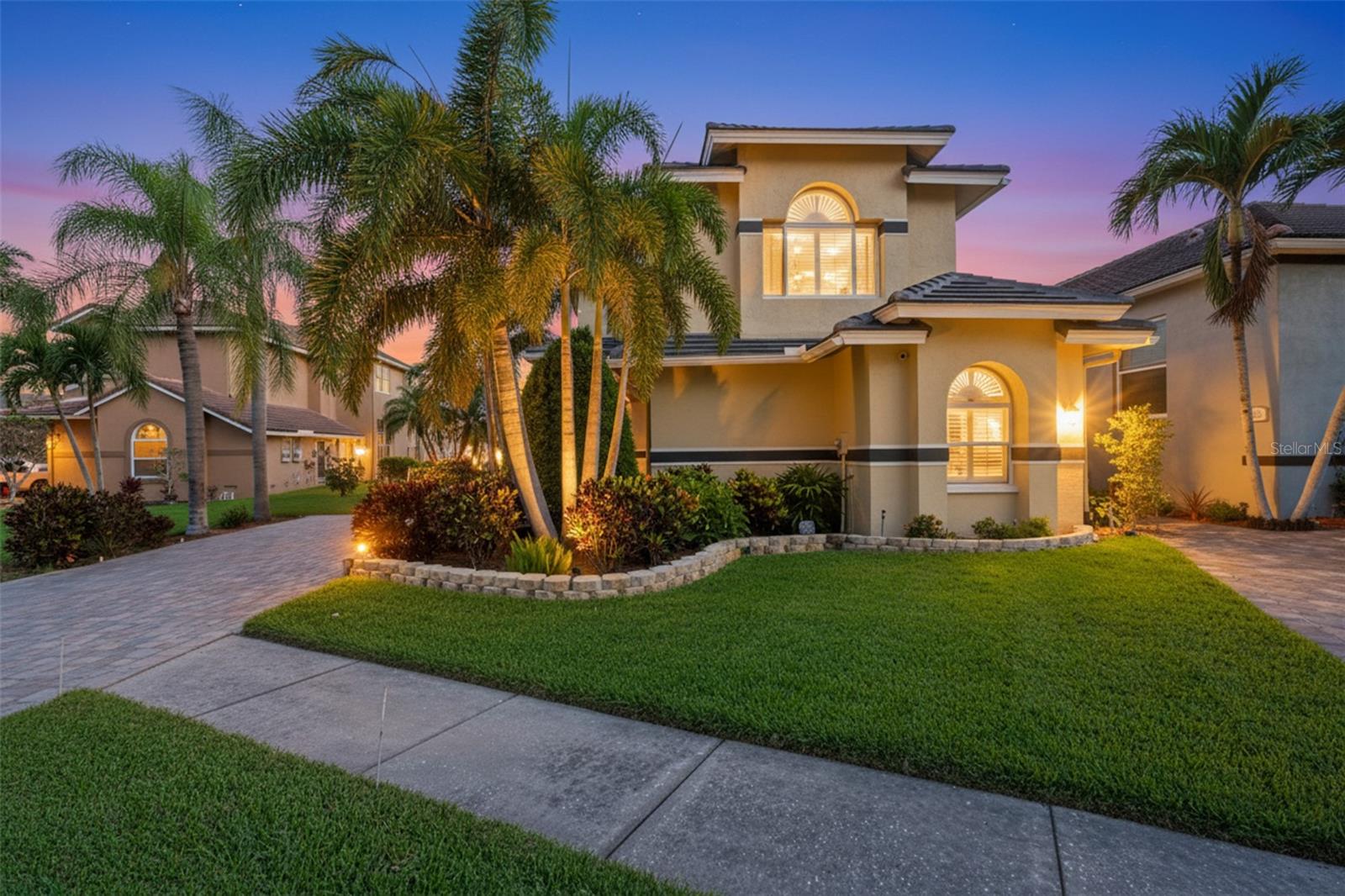 831 Symphony Isles, Apollo Beach, FL 33572