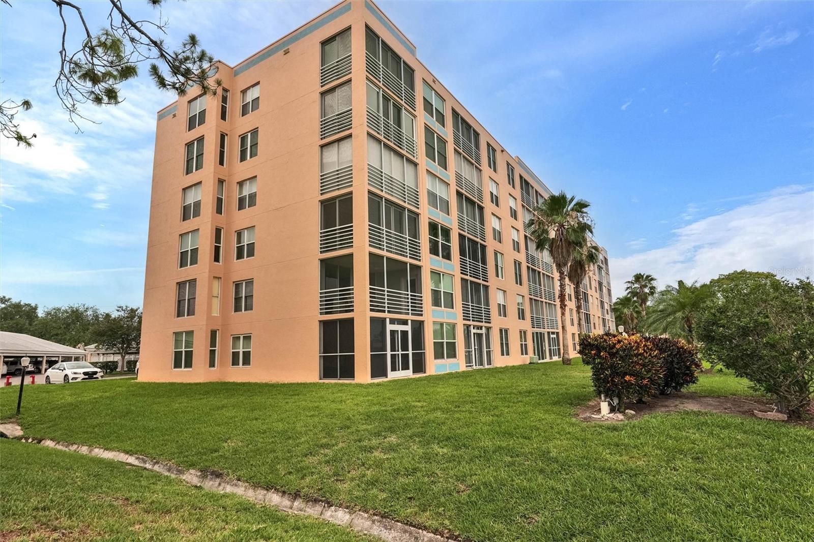 4570 Pinebrook Circle Unit 404, Bradenton, FL 34209