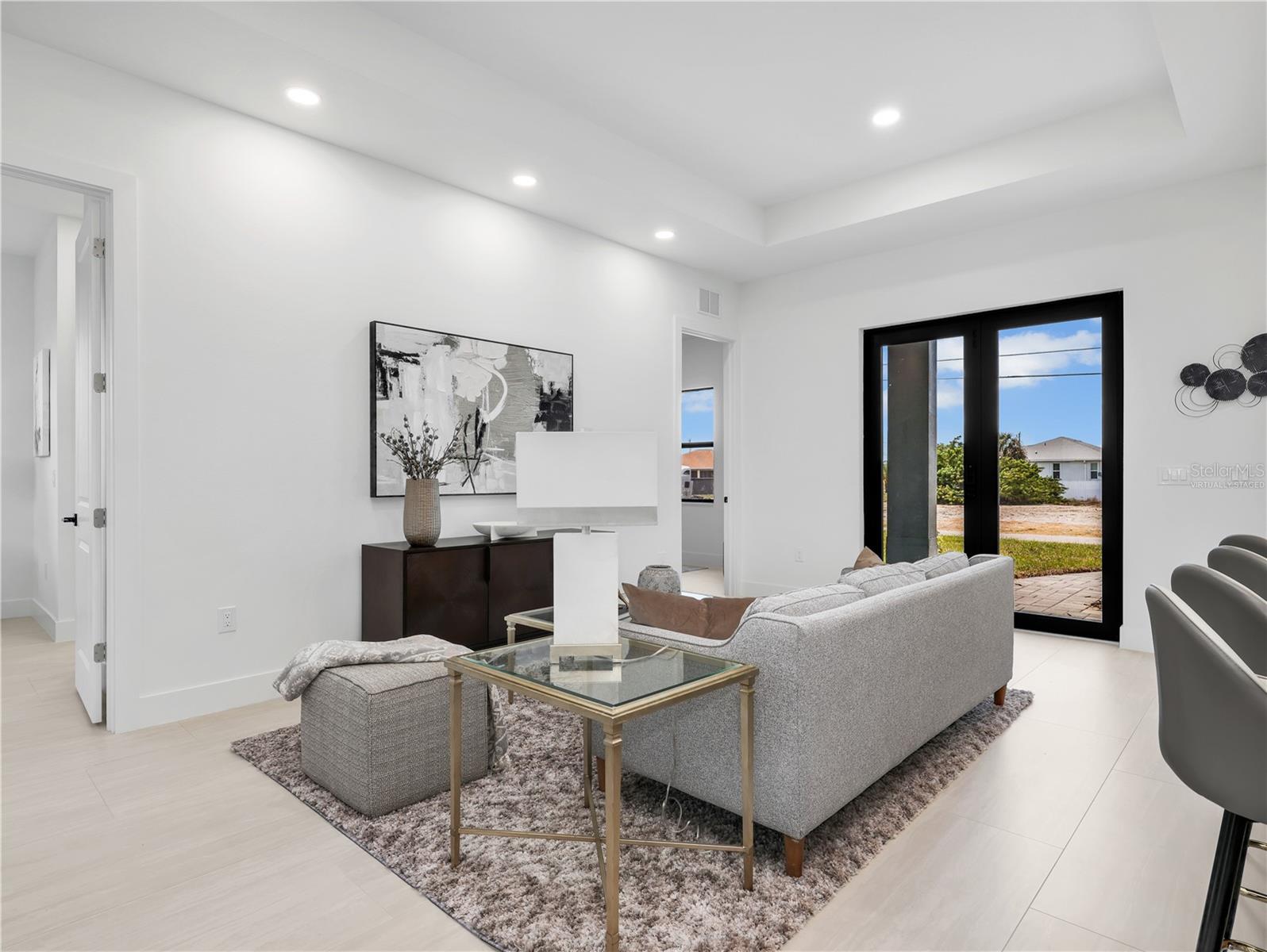 1505 17th, Cape Coral, FL 33993