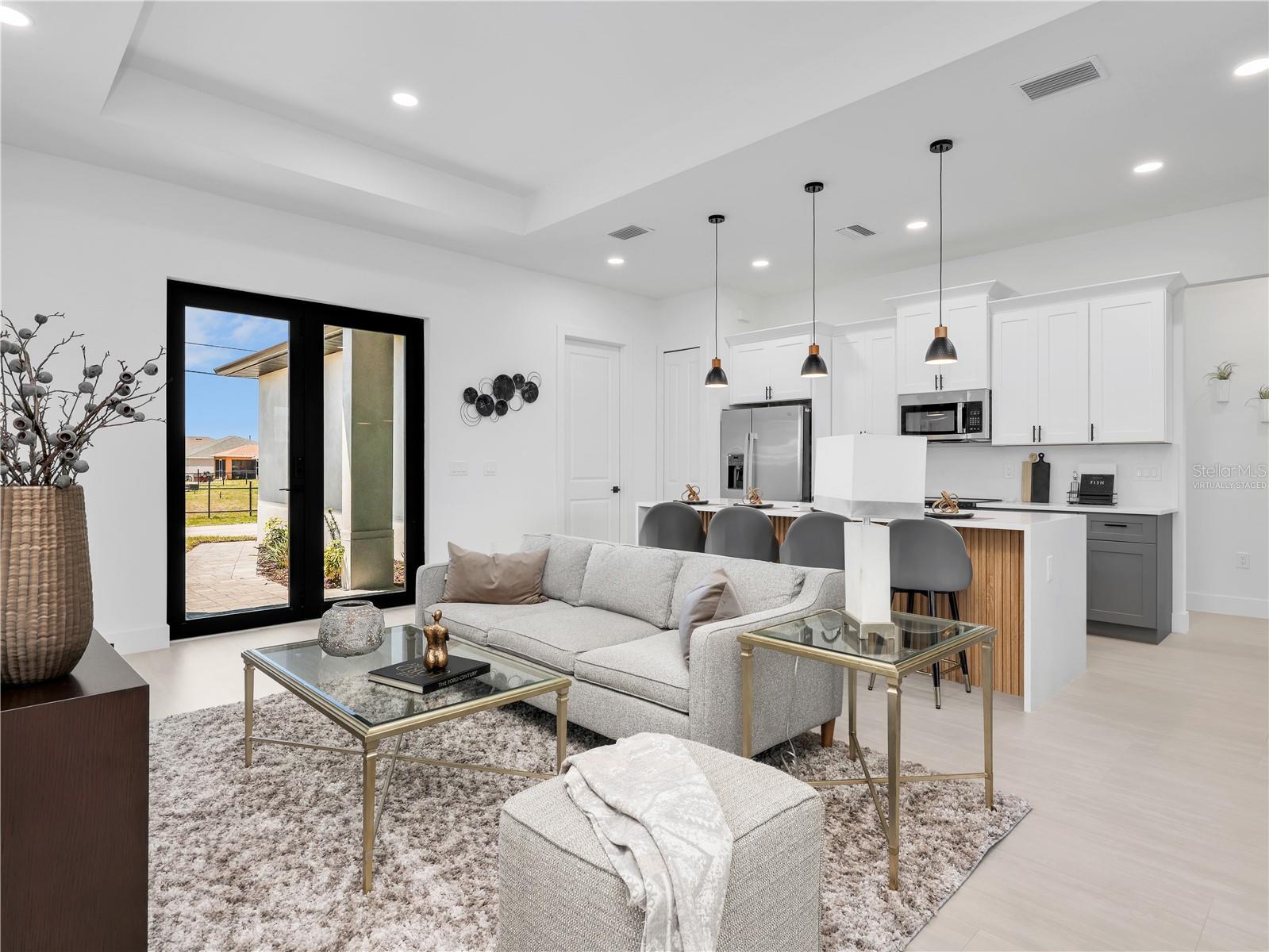 1505 17th, Cape Coral, FL 33993