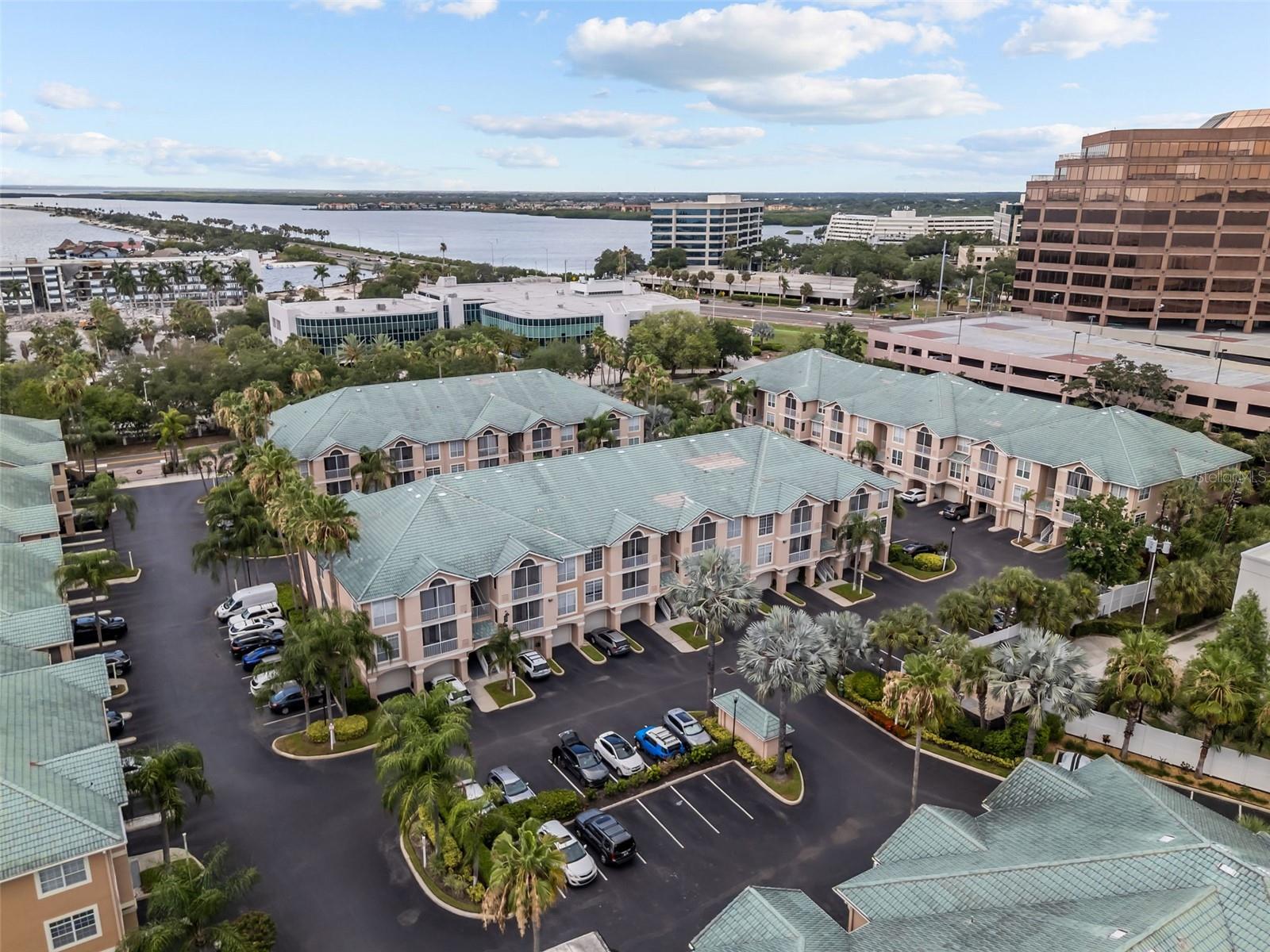 3302 Bay Club Unit 3202, Tampa, FL 33607