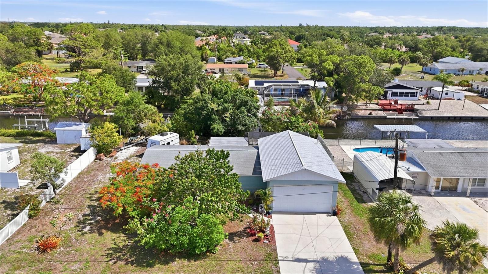 852 6th, Englewood, FL 34223