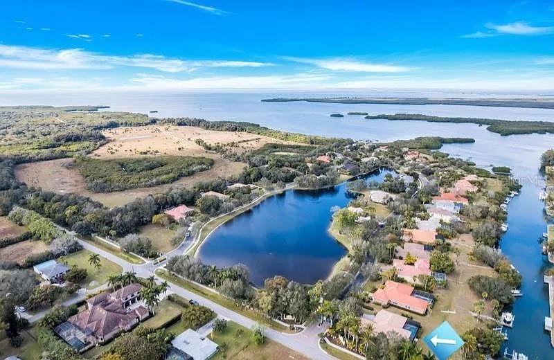 1704 Amberwynd, Palmetto, FL 34221