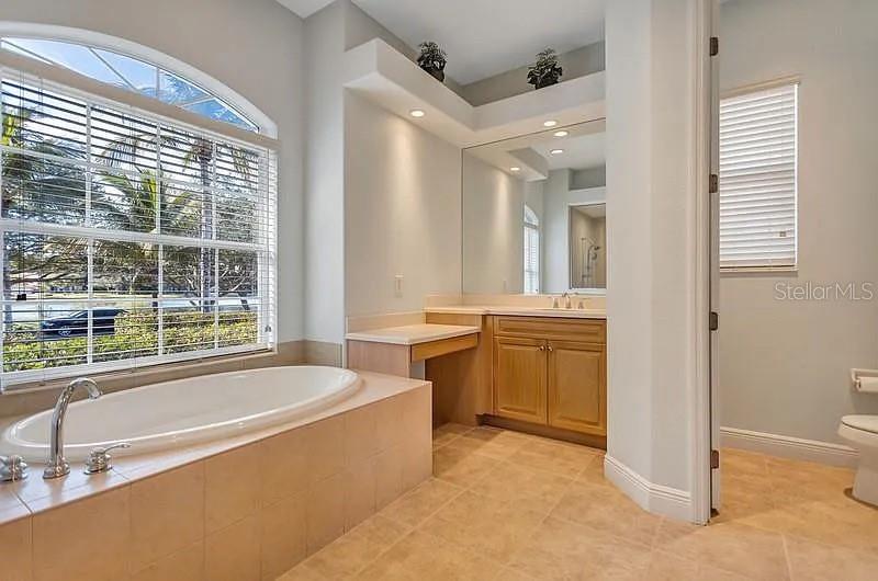 1704 Amberwynd, Palmetto, FL 34221