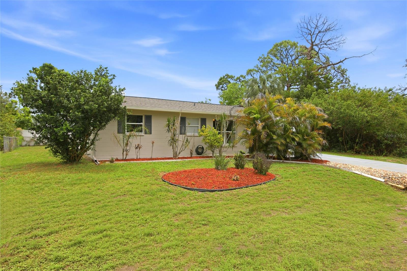 213 Granada, North Port, FL 34287