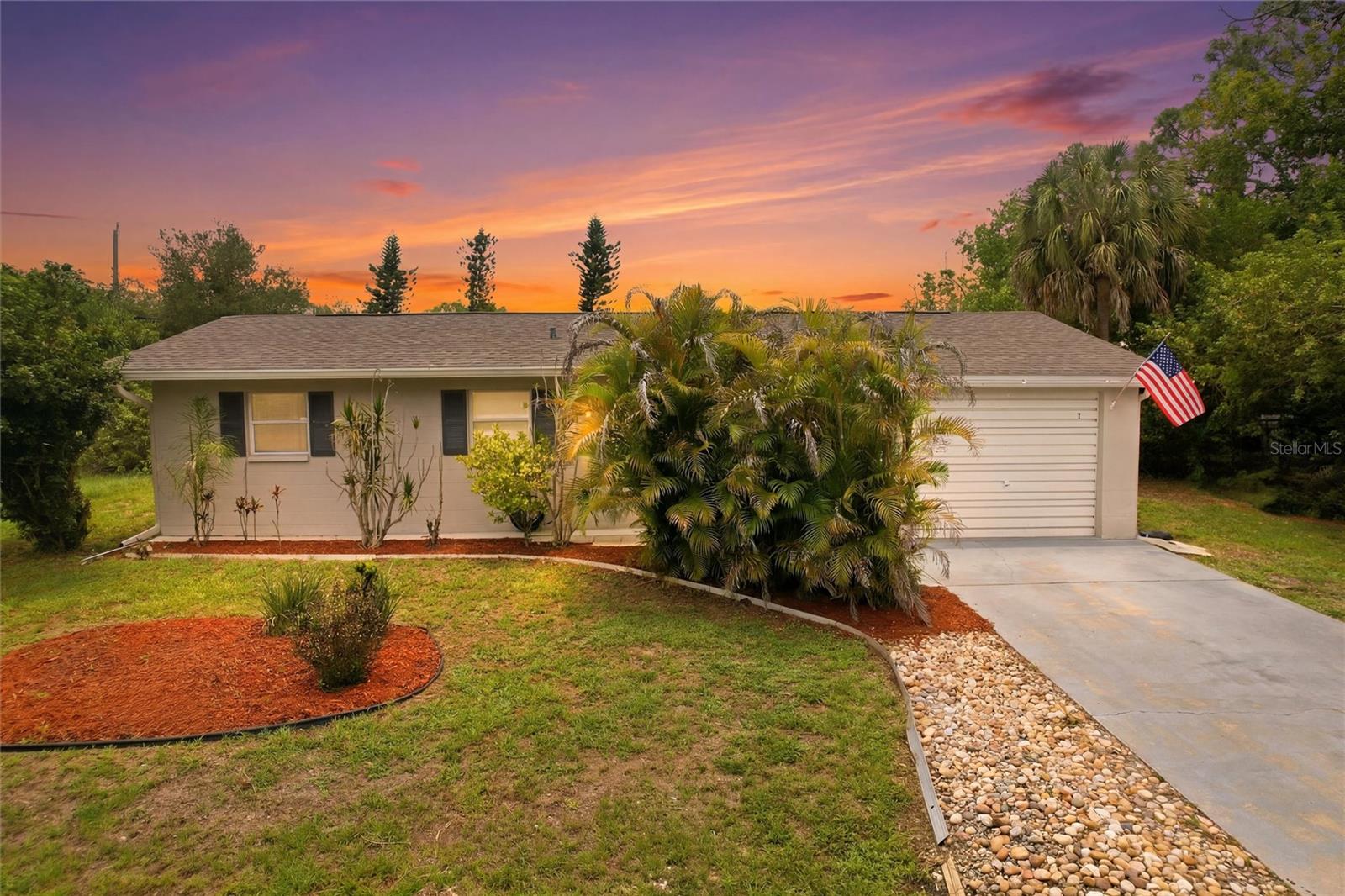 213 Granada, North Port, FL 34287
