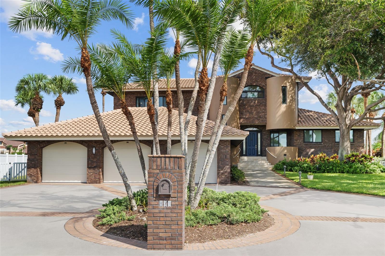 833 Ponce de Leon, Tierra Verde, FL 33715