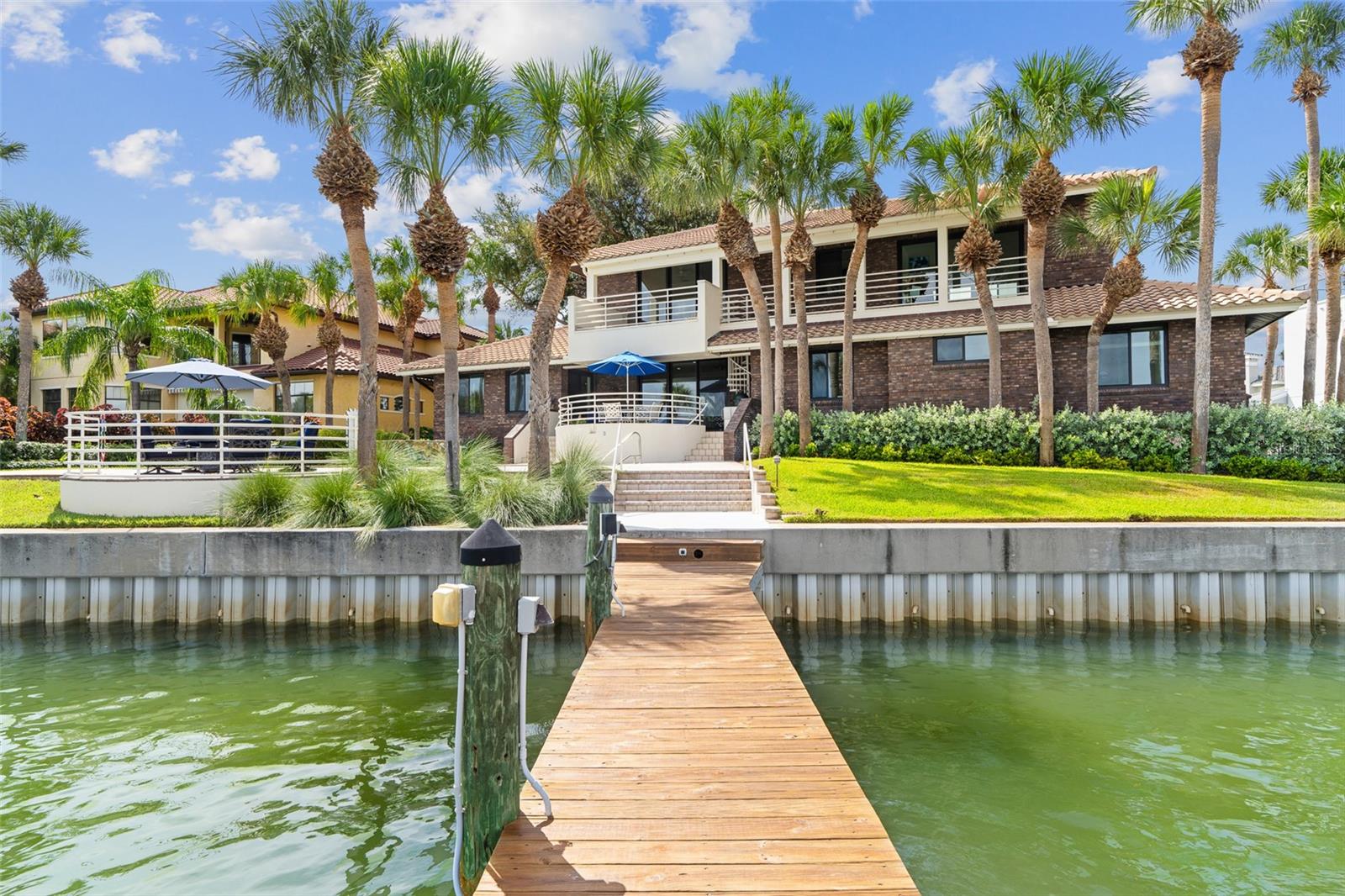 833 Ponce de Leon, Tierra Verde, FL 33715
