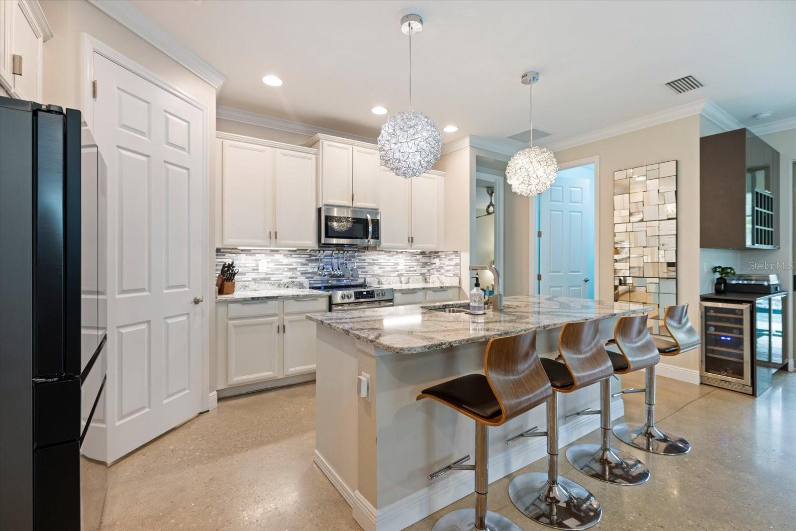 191 Maraviya, North Venice, FL 34275