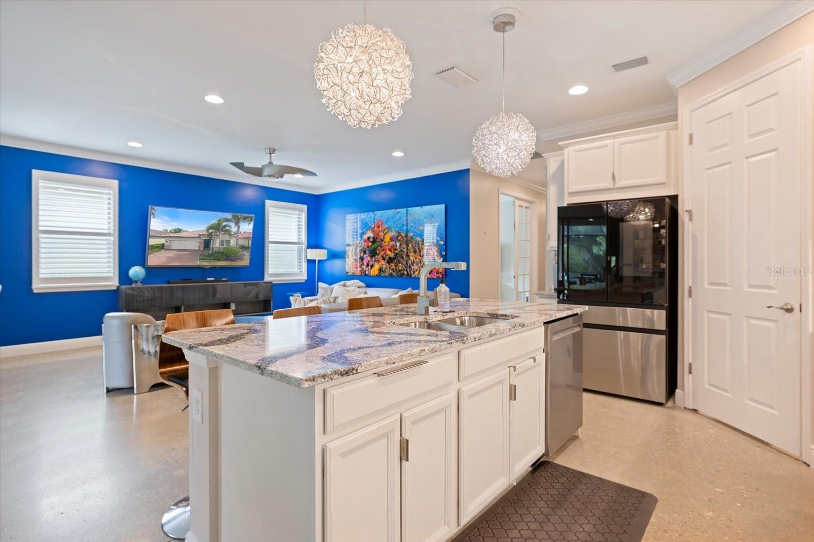 191 Maraviya, North Venice, FL 34275