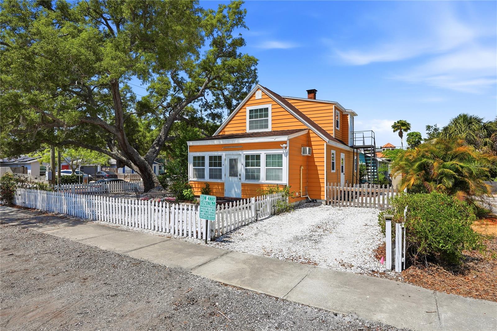 5407 29th, Gulfport, FL 33707