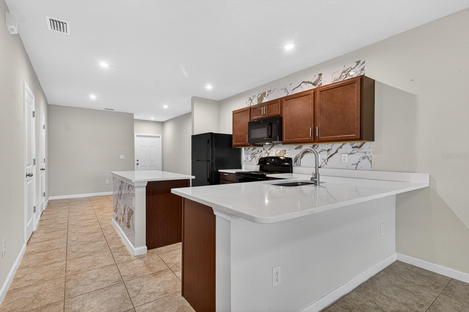 3048 Victoria Inlet, Holiday, FL 34691