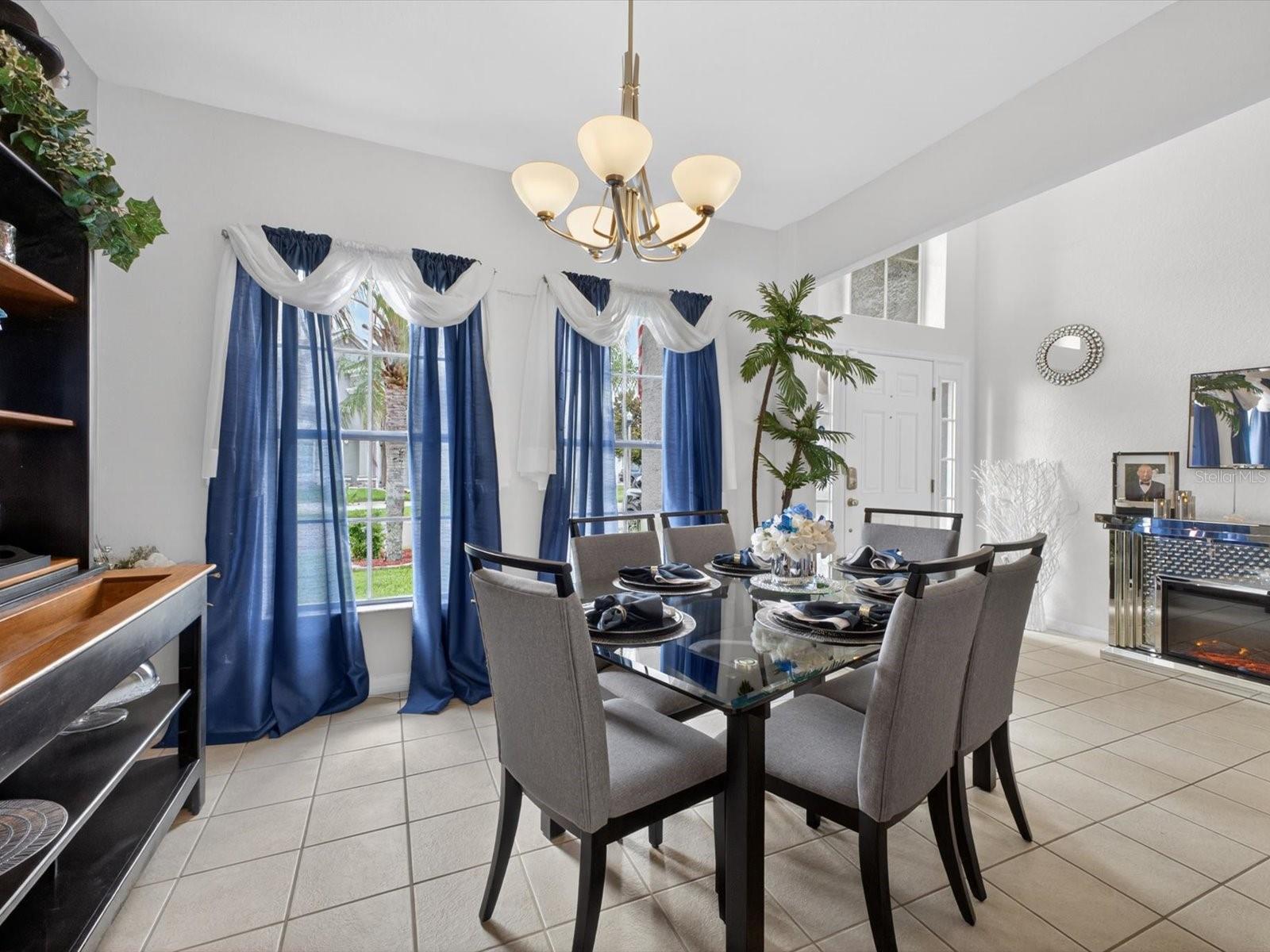 2596 Sand Hill Point, Davenport, FL 33837