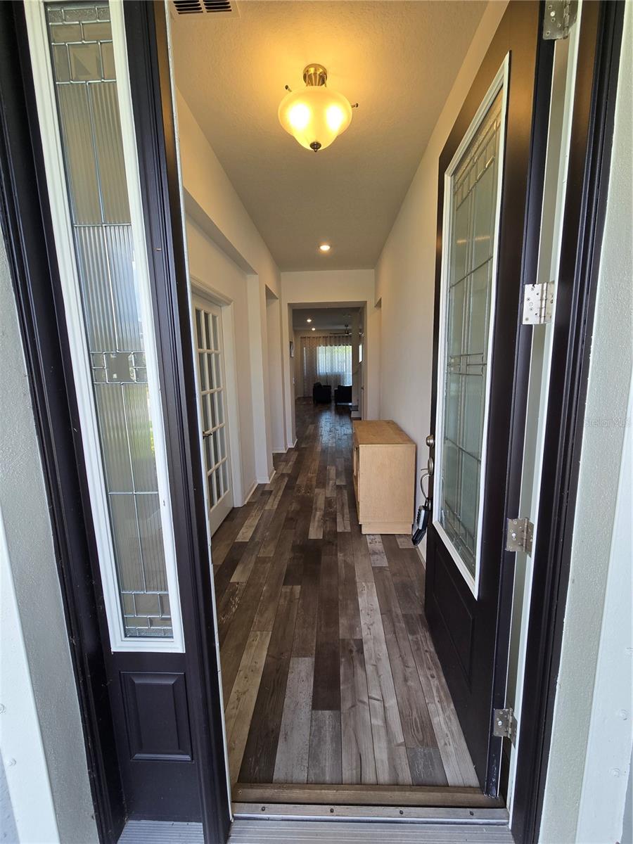 863 Bayshore, Tarpon Springs, FL 34689