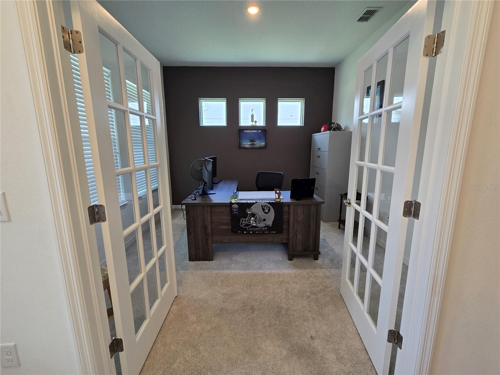 863 Bayshore, Tarpon Springs, FL 34689