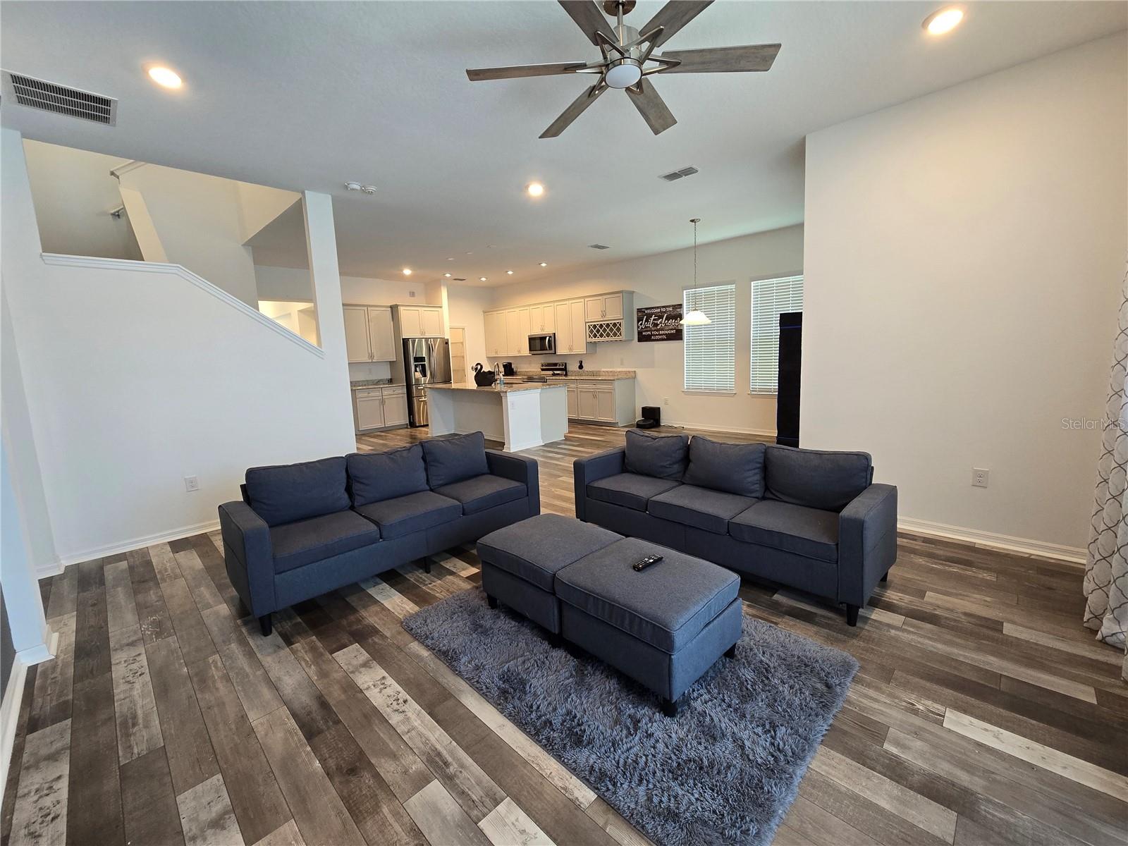 863 Bayshore, Tarpon Springs, FL 34689