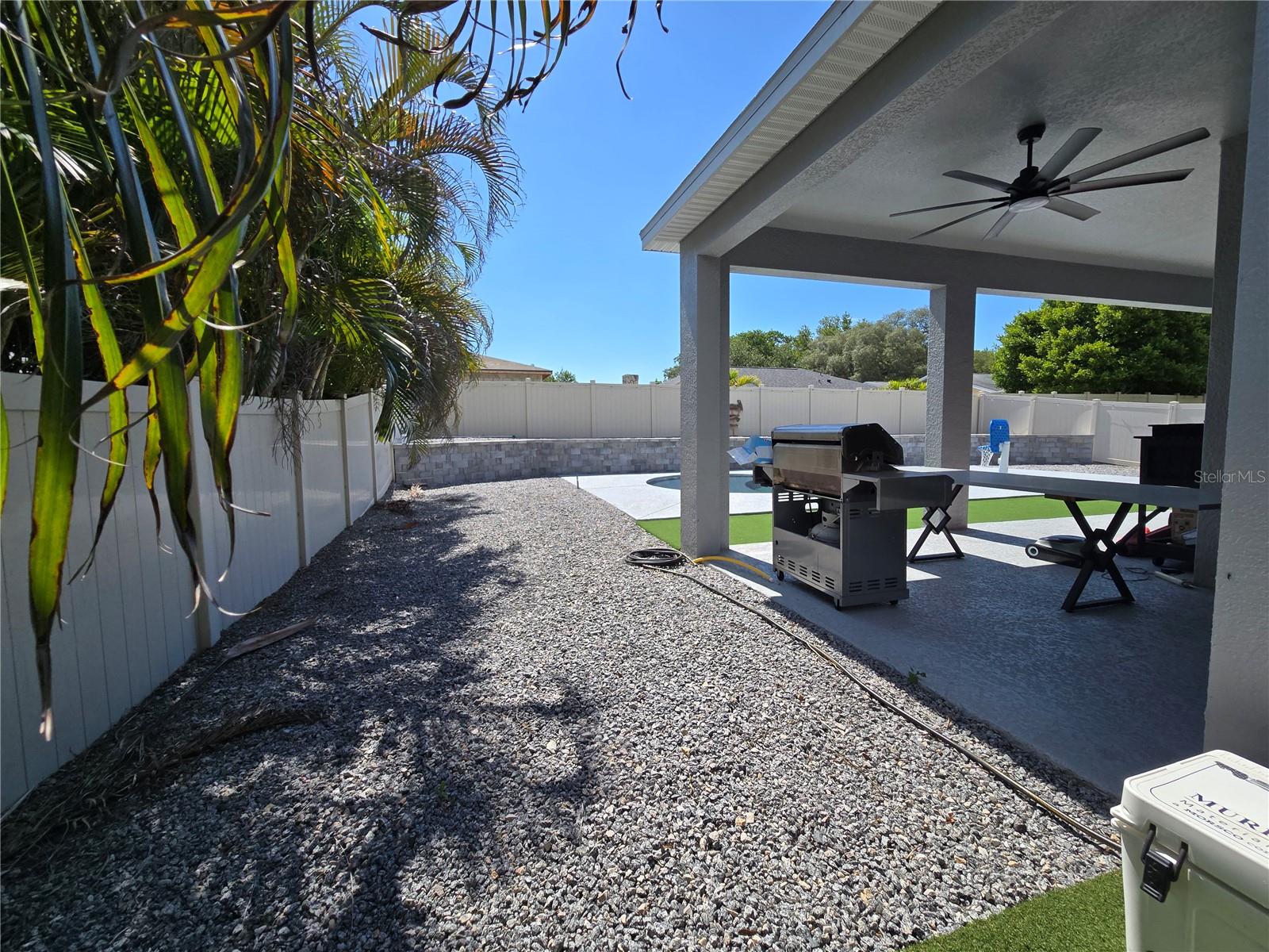 863 Bayshore, Tarpon Springs, FL 34689