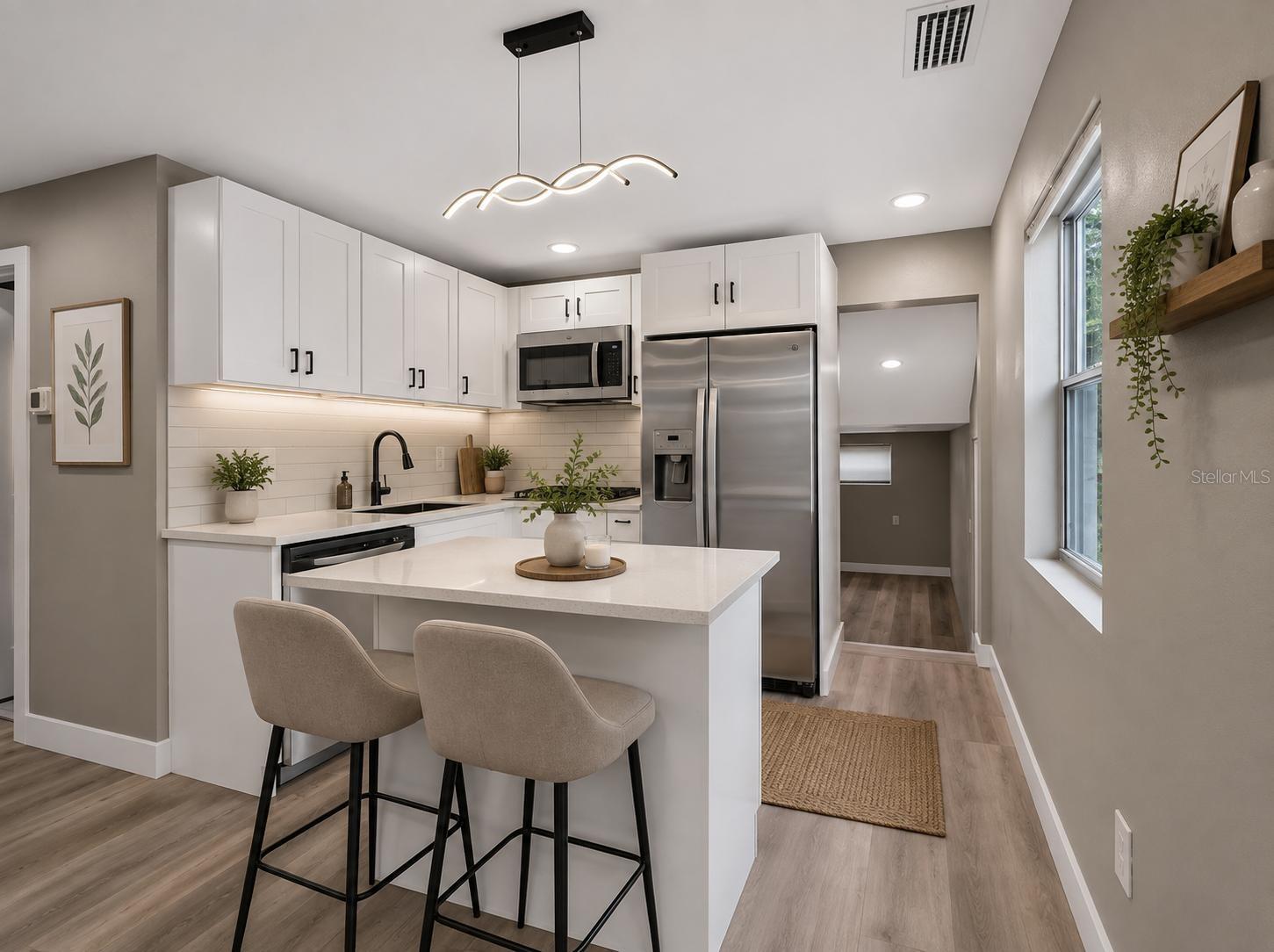 1900 25th, St Petersburg, FL 33712