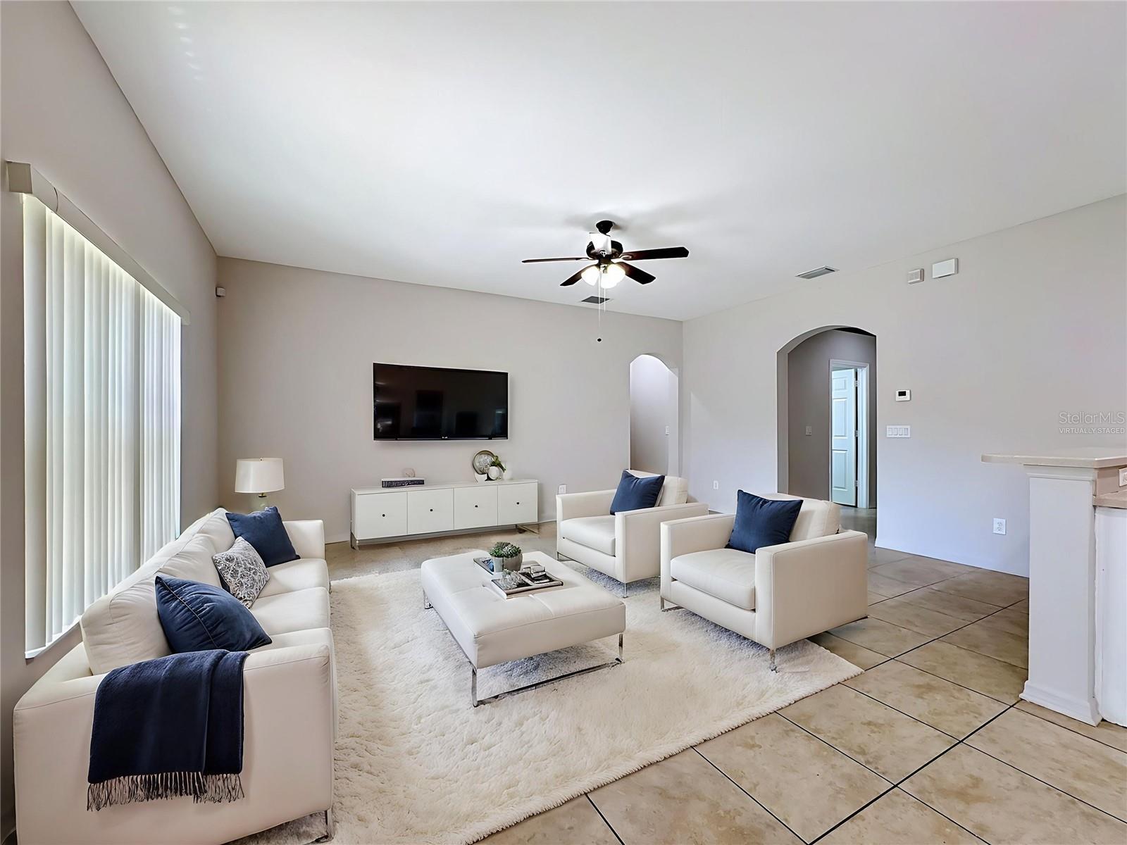 1810 Bonita Bluff, Ruskin, FL 33570