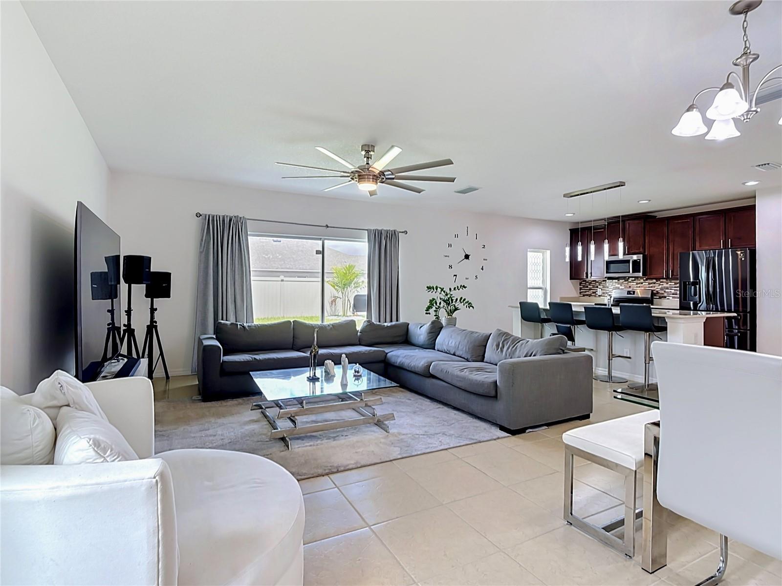 938 Anna, Davenport, FL 33837