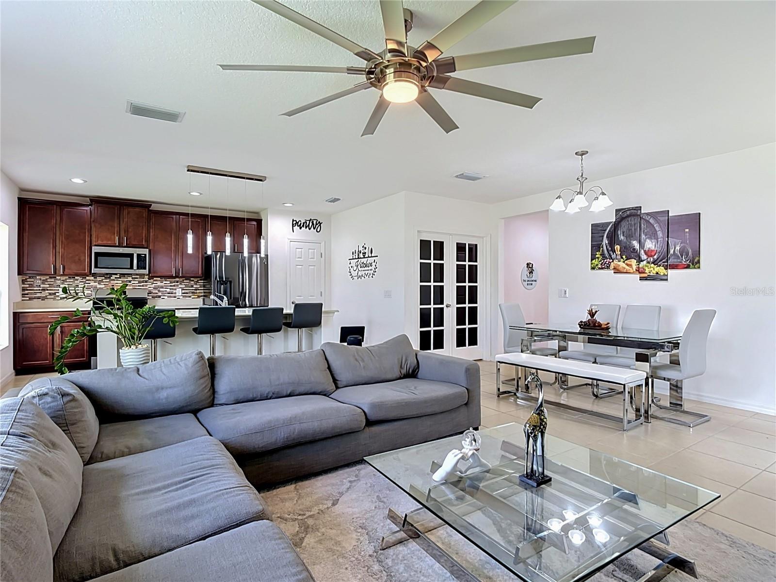 938 Anna, Davenport, FL 33837