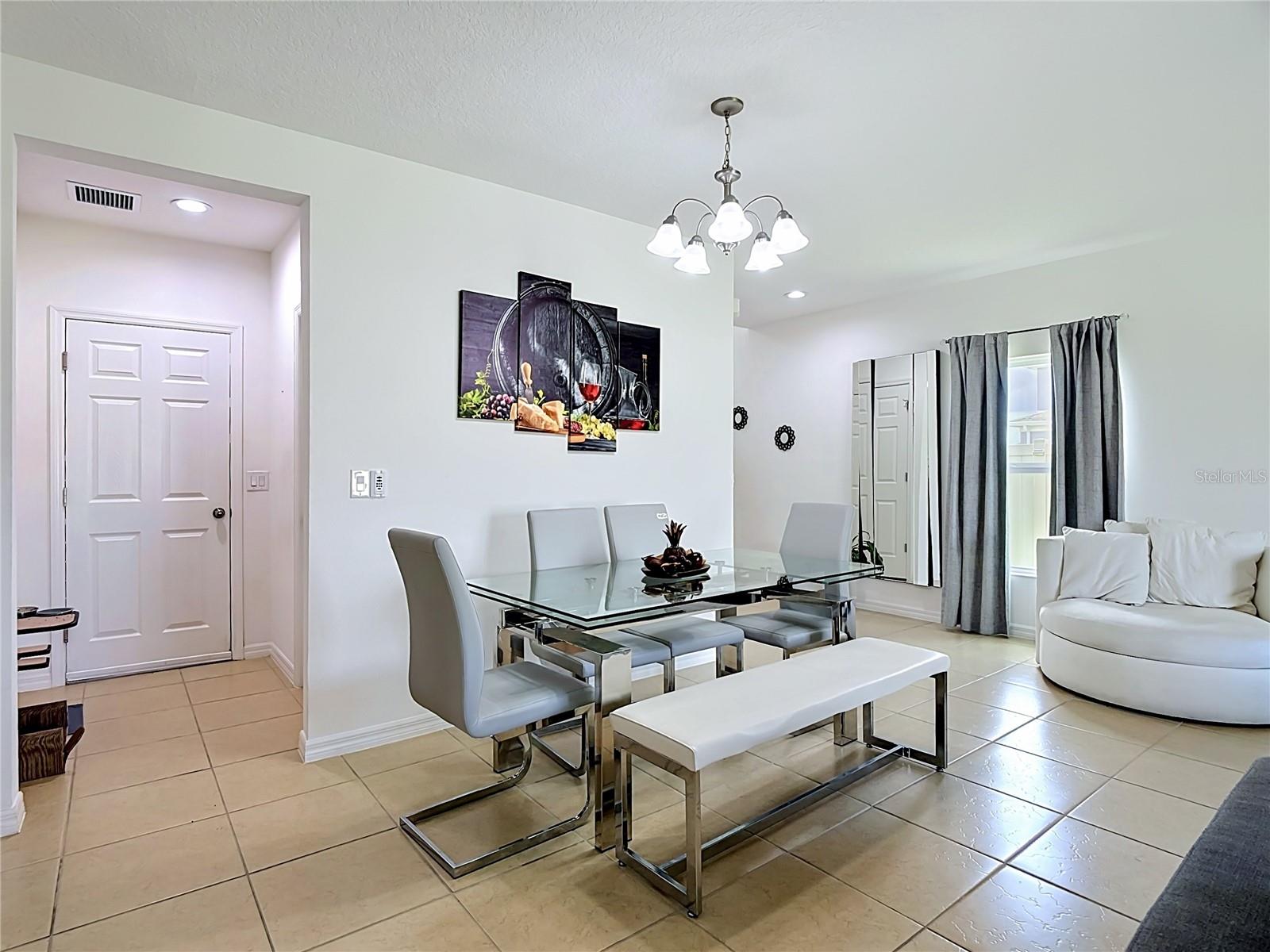 938 Anna, Davenport, FL 33837