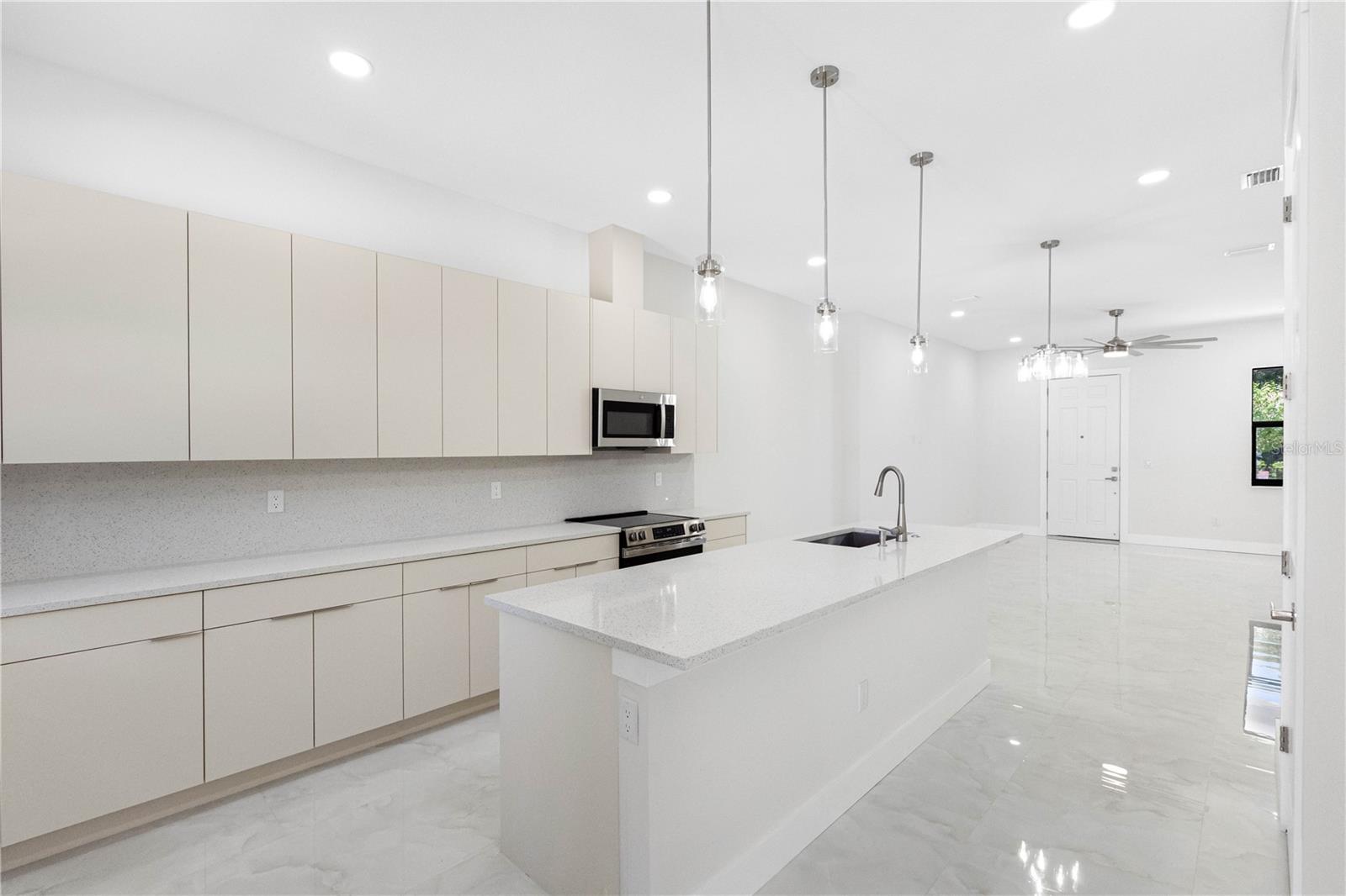 7015 Central Unit Unit C, Tampa, FL 33604