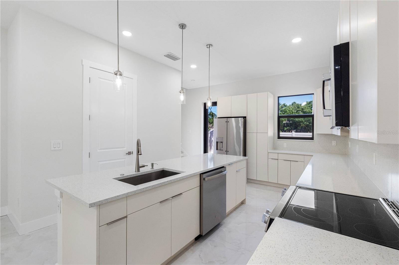 7015 Central Unit Unit C, Tampa, FL 33604