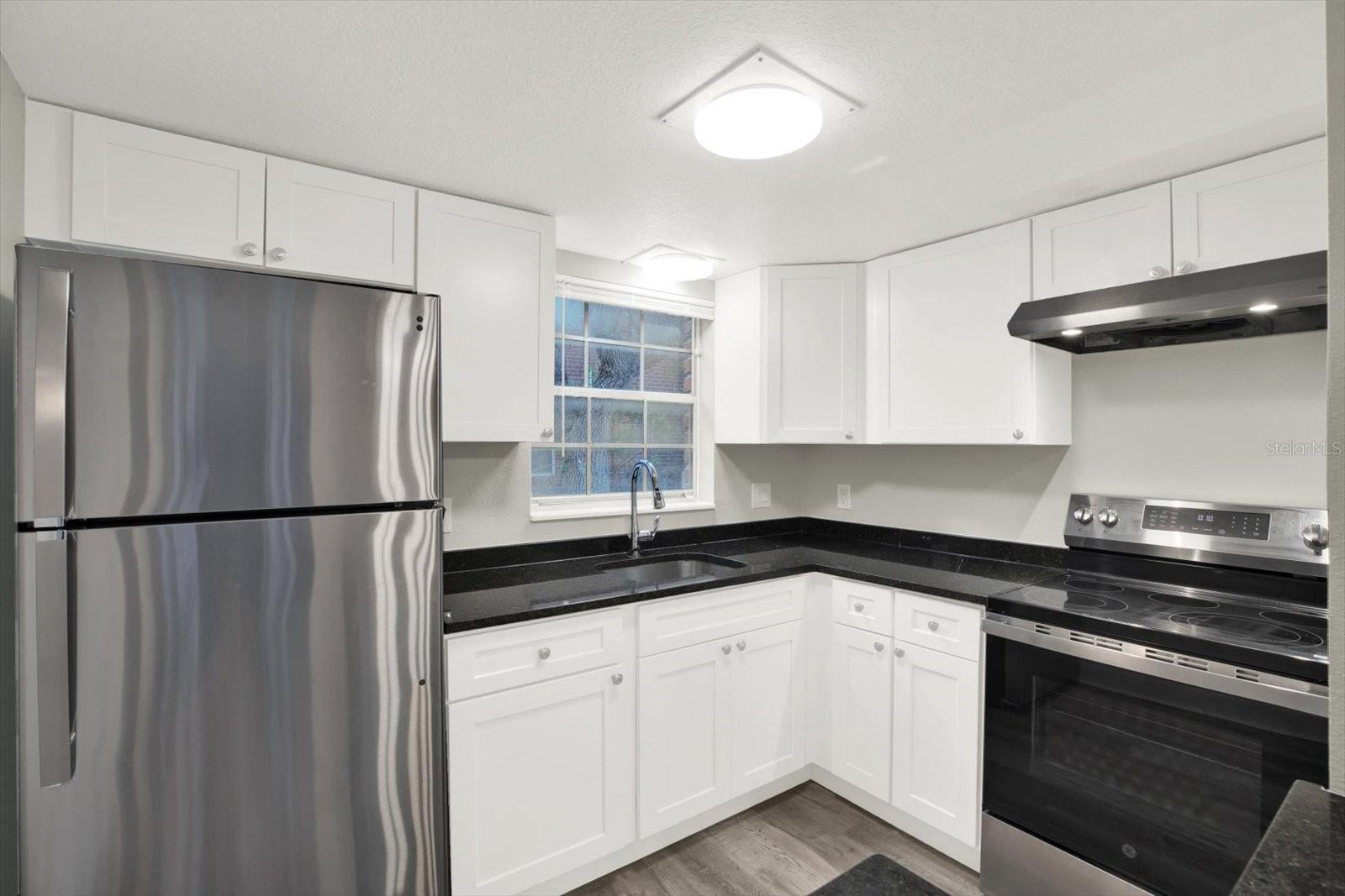 8345 13th Unit B, St Petersburg, FL 33702