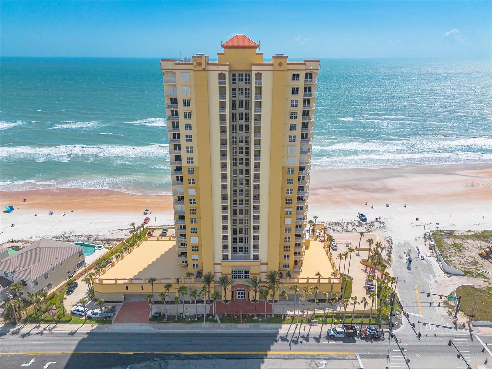 2300 Atlantic Unit 301, Daytona Beach, FL 32118